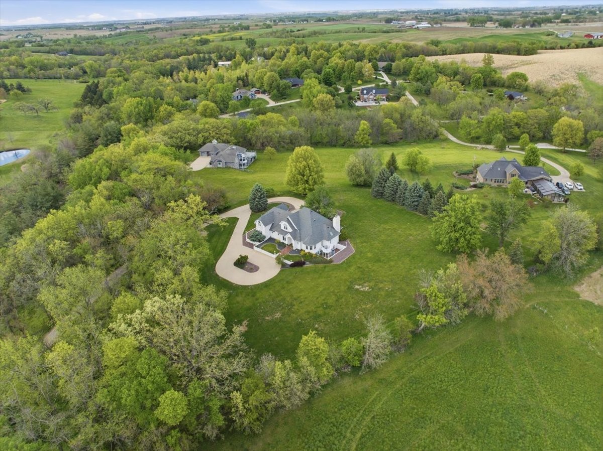 1 Buck Hill Drive Property Photo 3