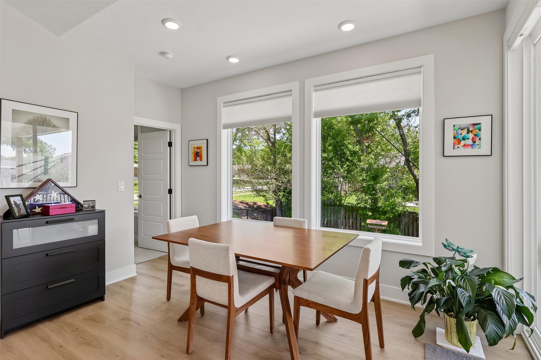 907 Roosevelt Street Property Photo 12