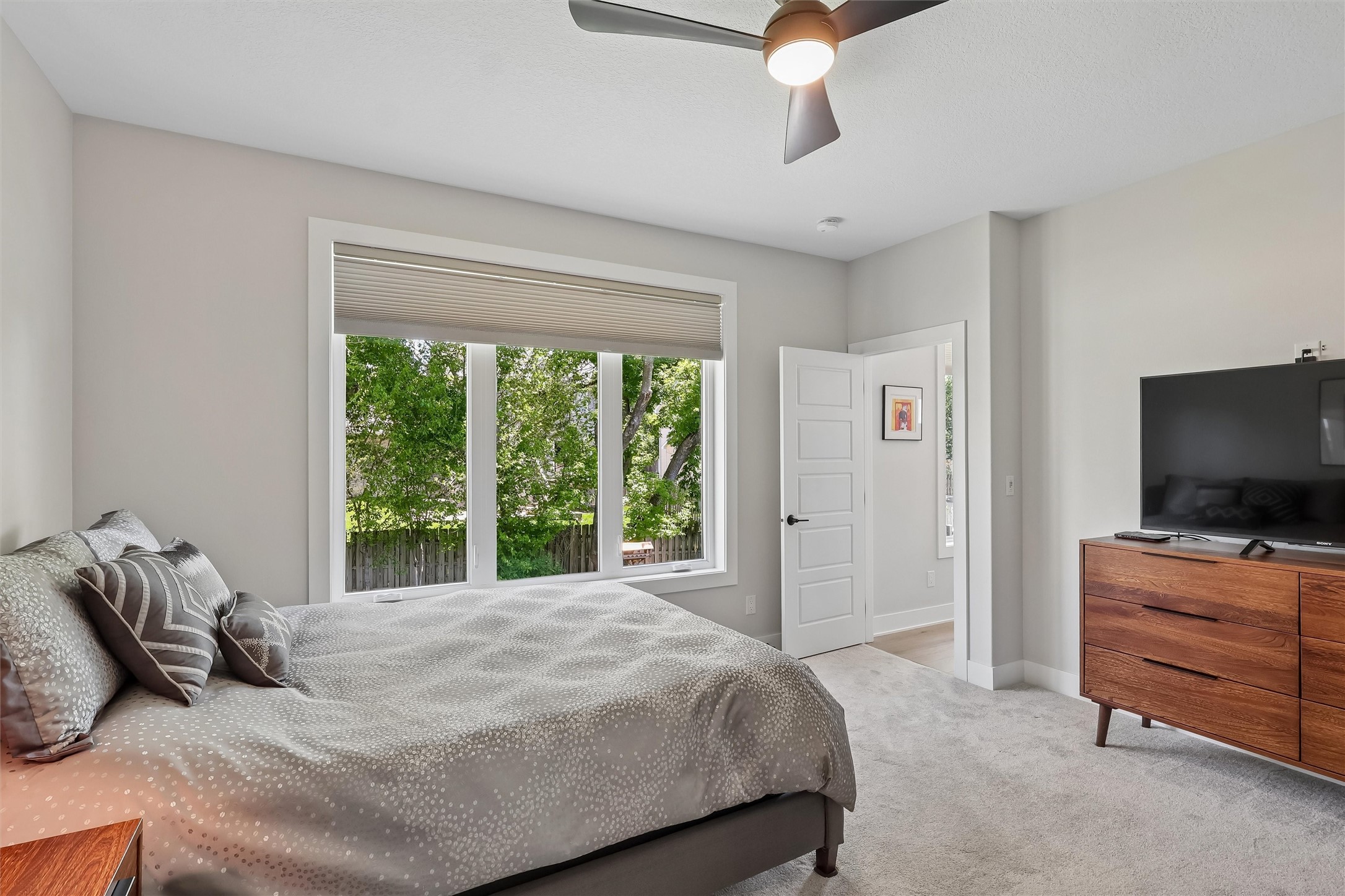 907 Roosevelt Street Property Photo 17