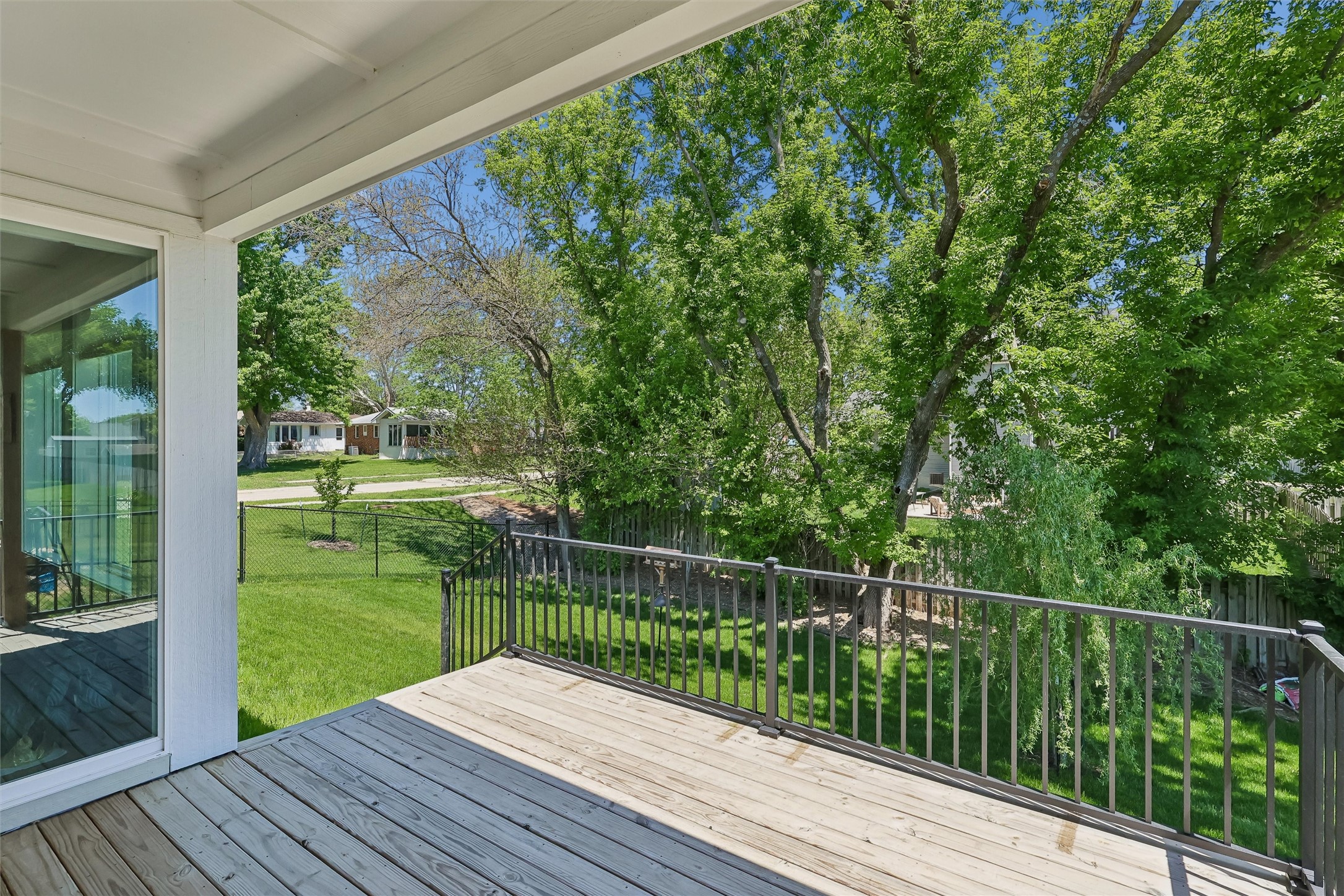 907 Roosevelt Street Property Photo 26