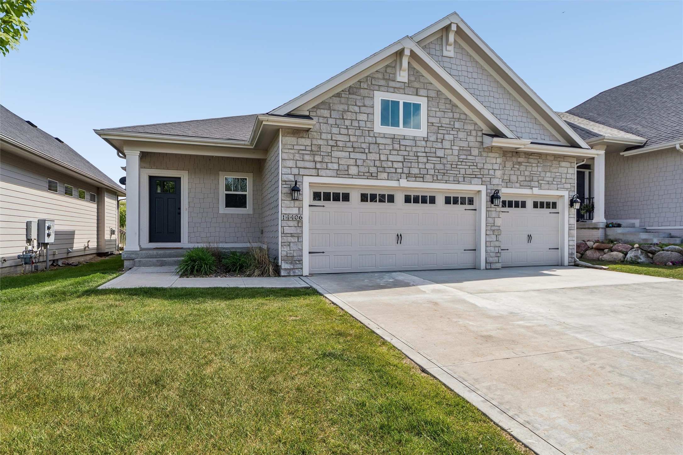 14406 Holcomb Avenue Property Photo 1