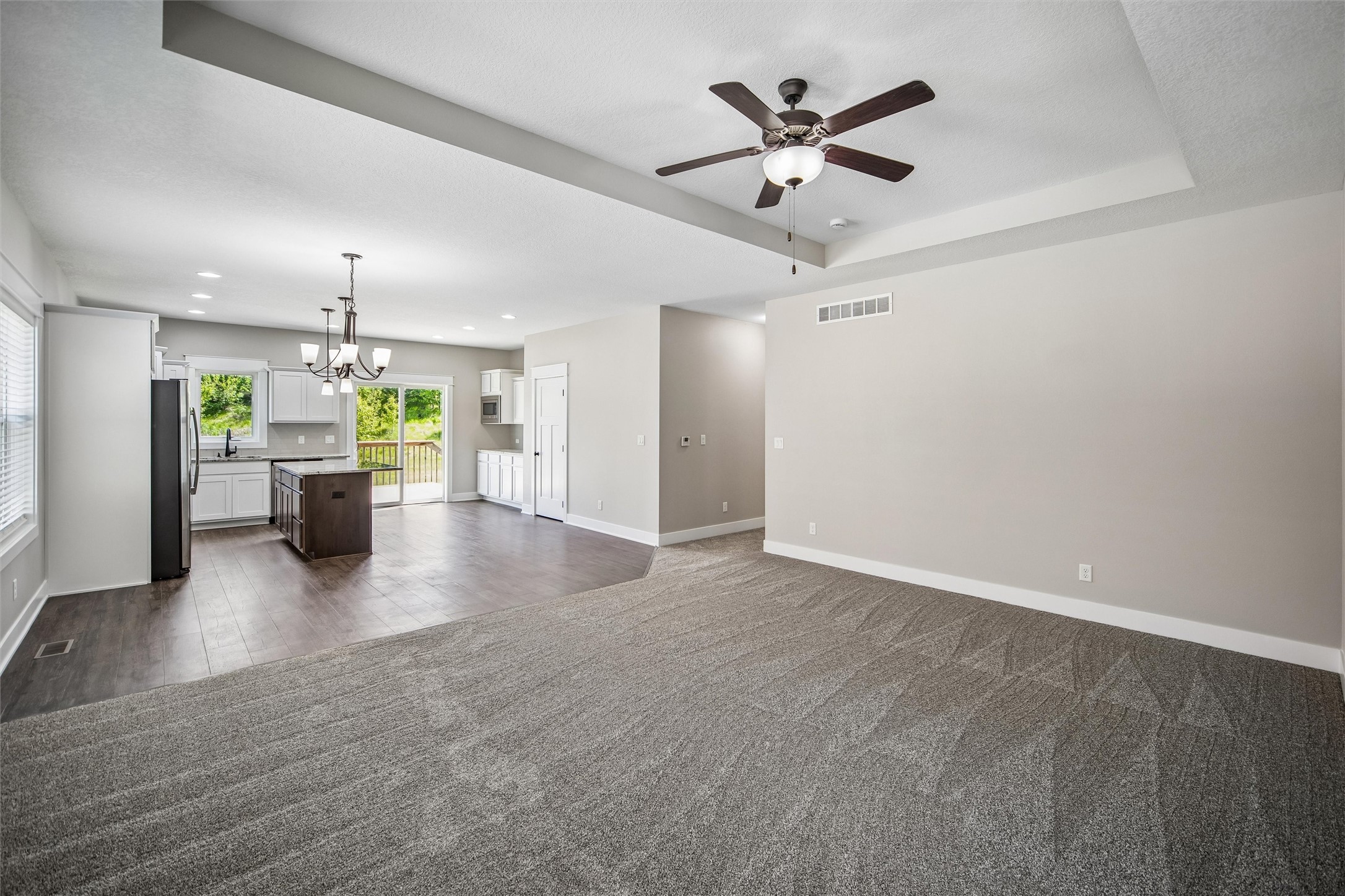 14406 Holcomb Avenue Property Photo 3