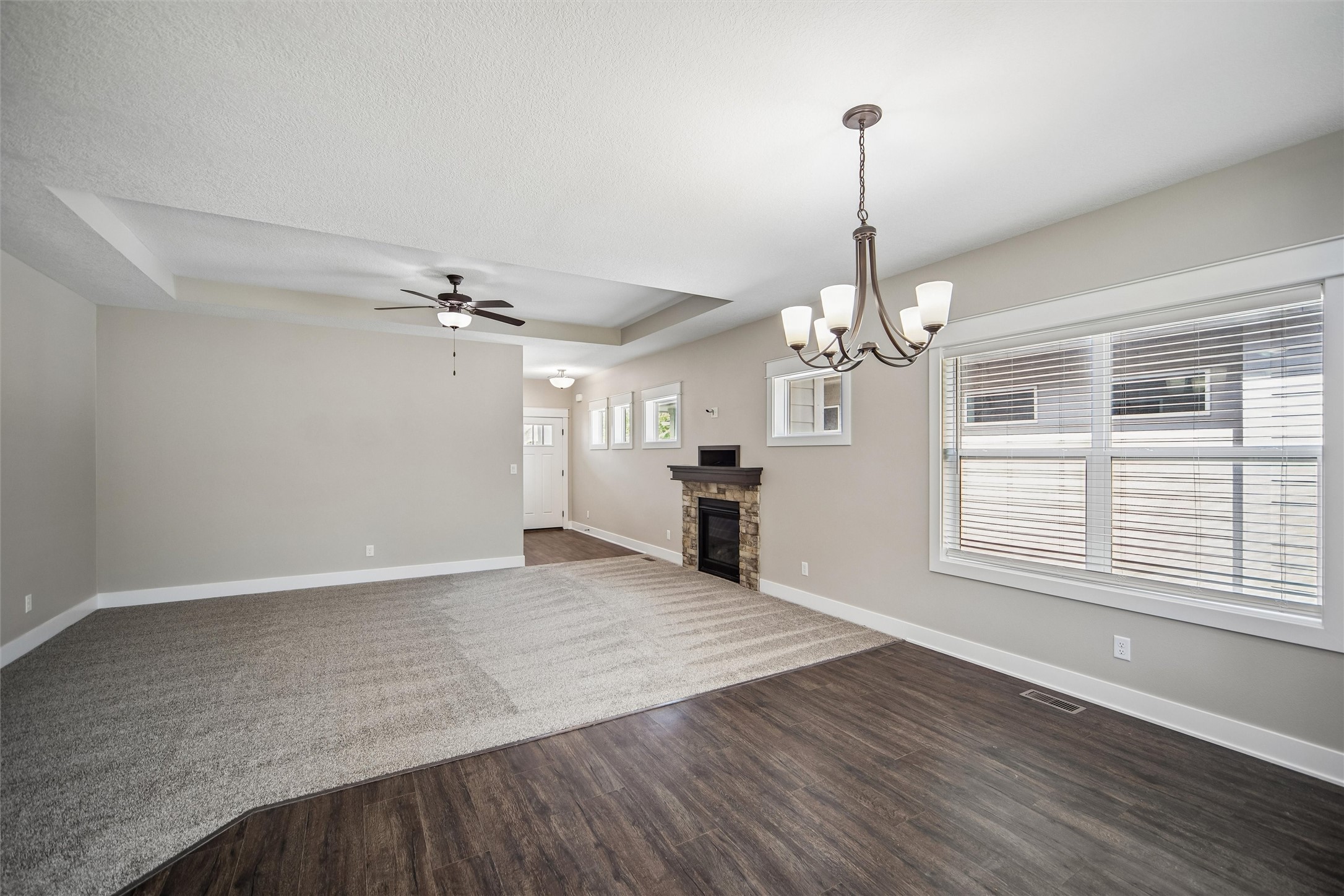 14406 Holcomb Avenue Property Photo 4
