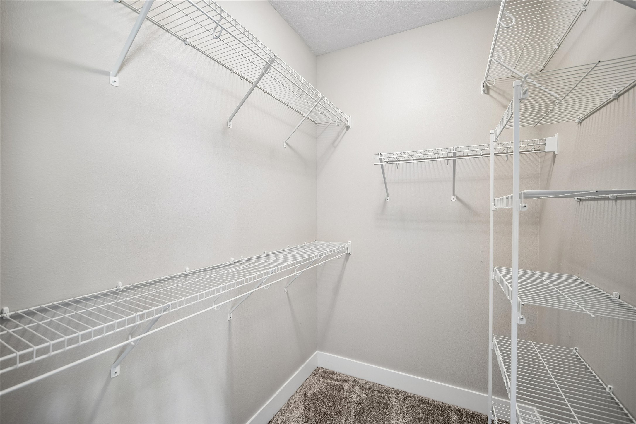 14406 Holcomb Avenue Property Photo 13