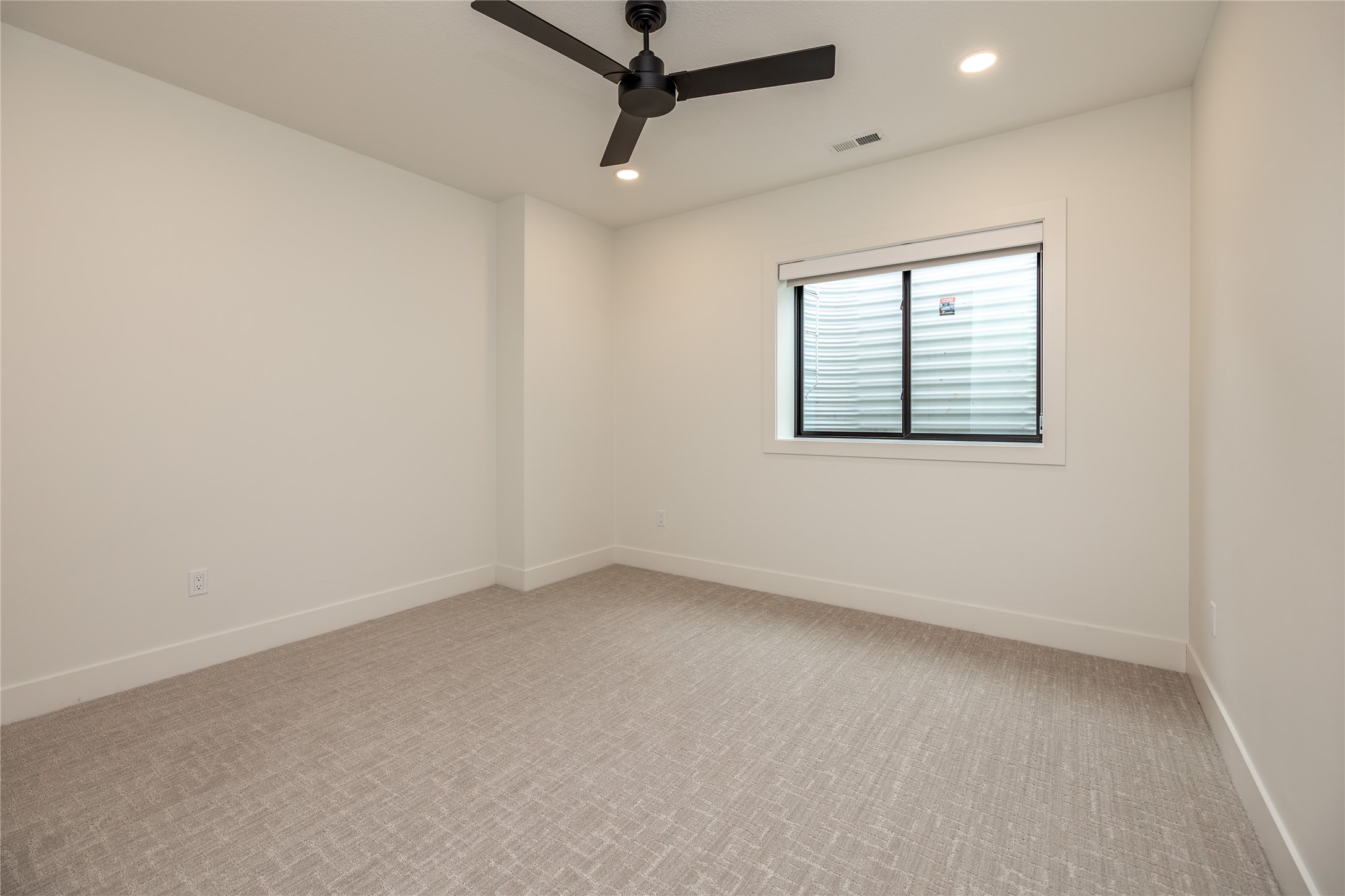 108 Iron Drive Property Photo 30