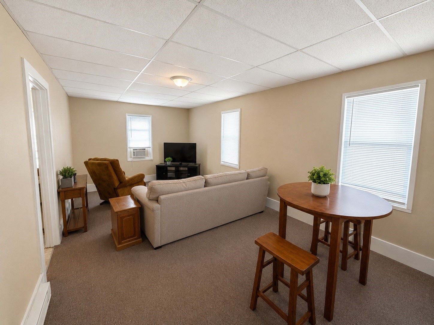 120 N Howard Street Property Photo 10