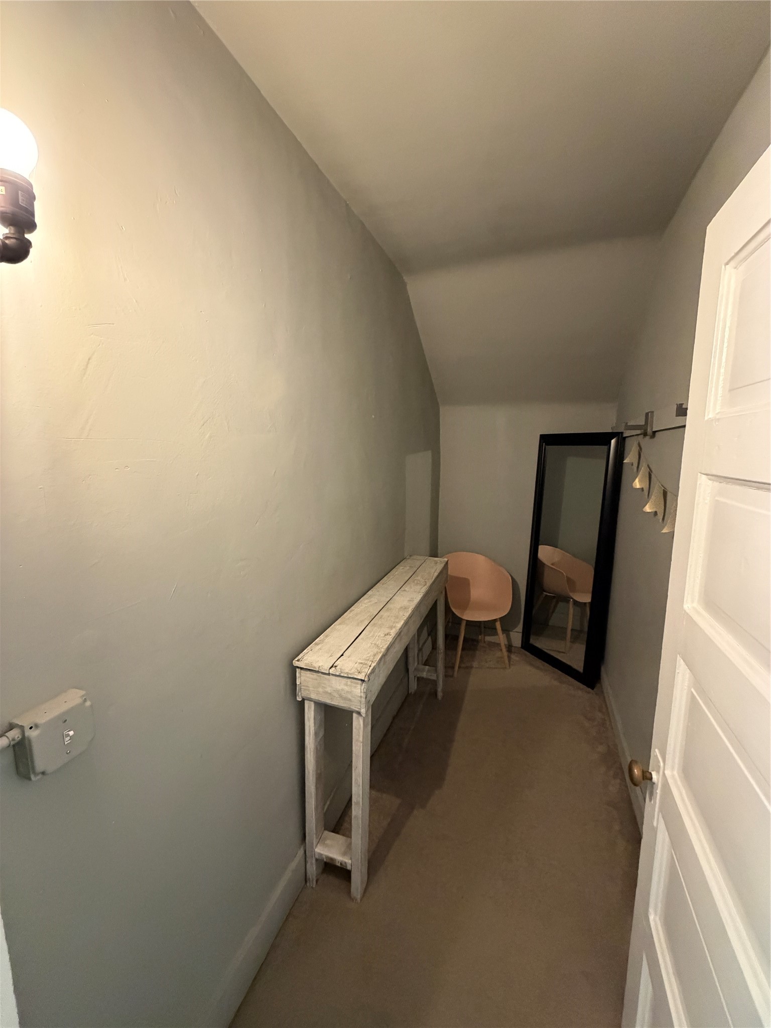120 N Howard Street Property Photo 16