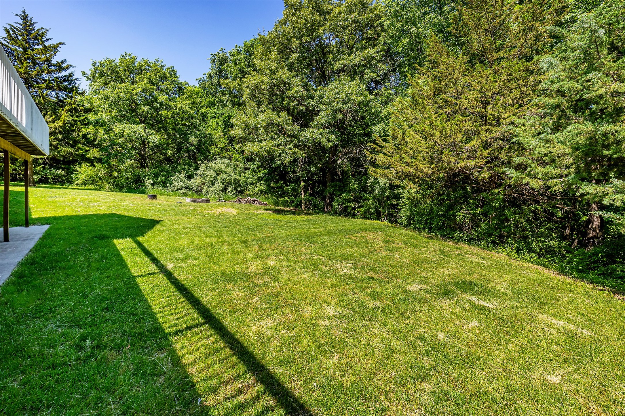 6910 Panorama Drive Property Photo 6