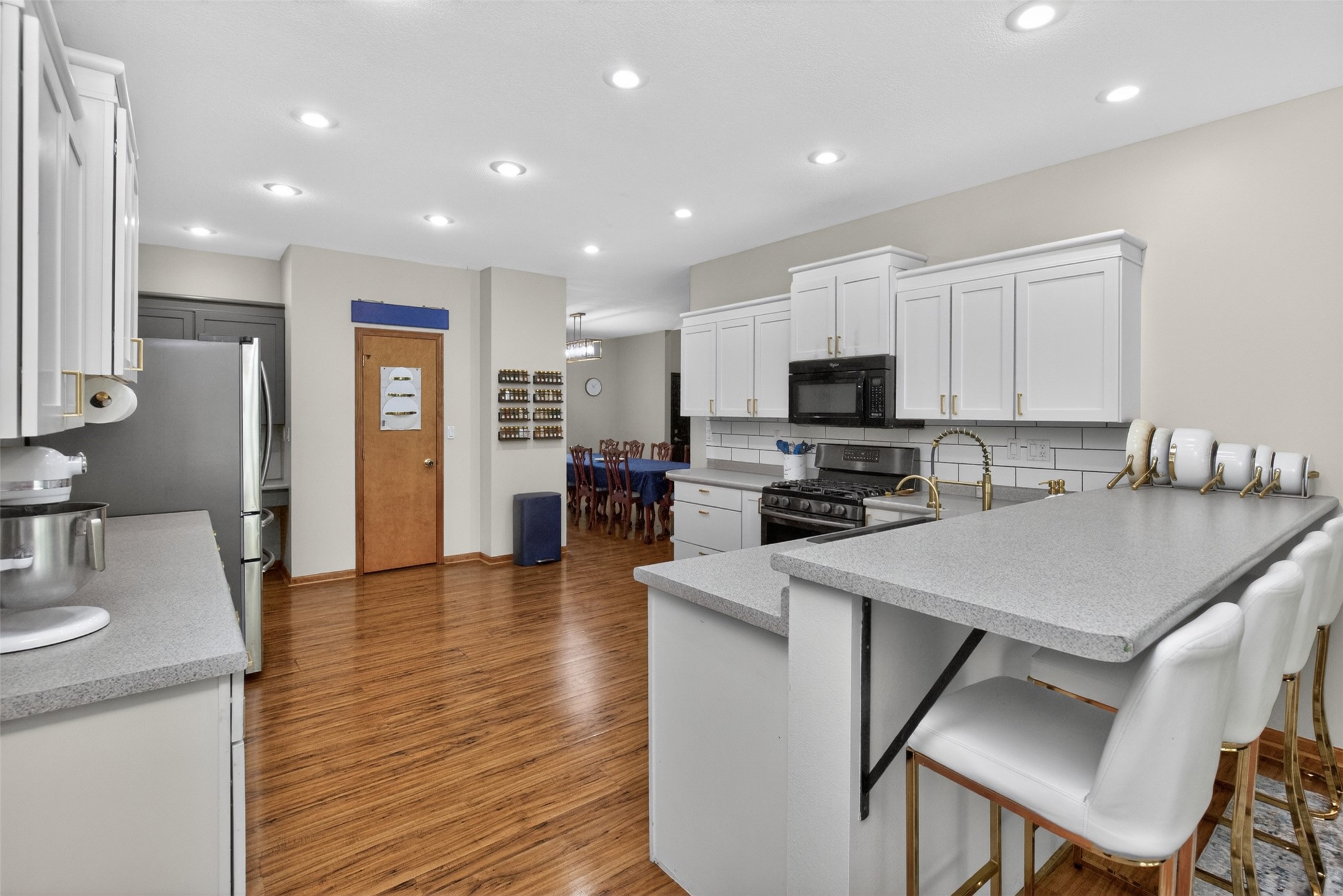6910 Panorama Drive Property Photo 16