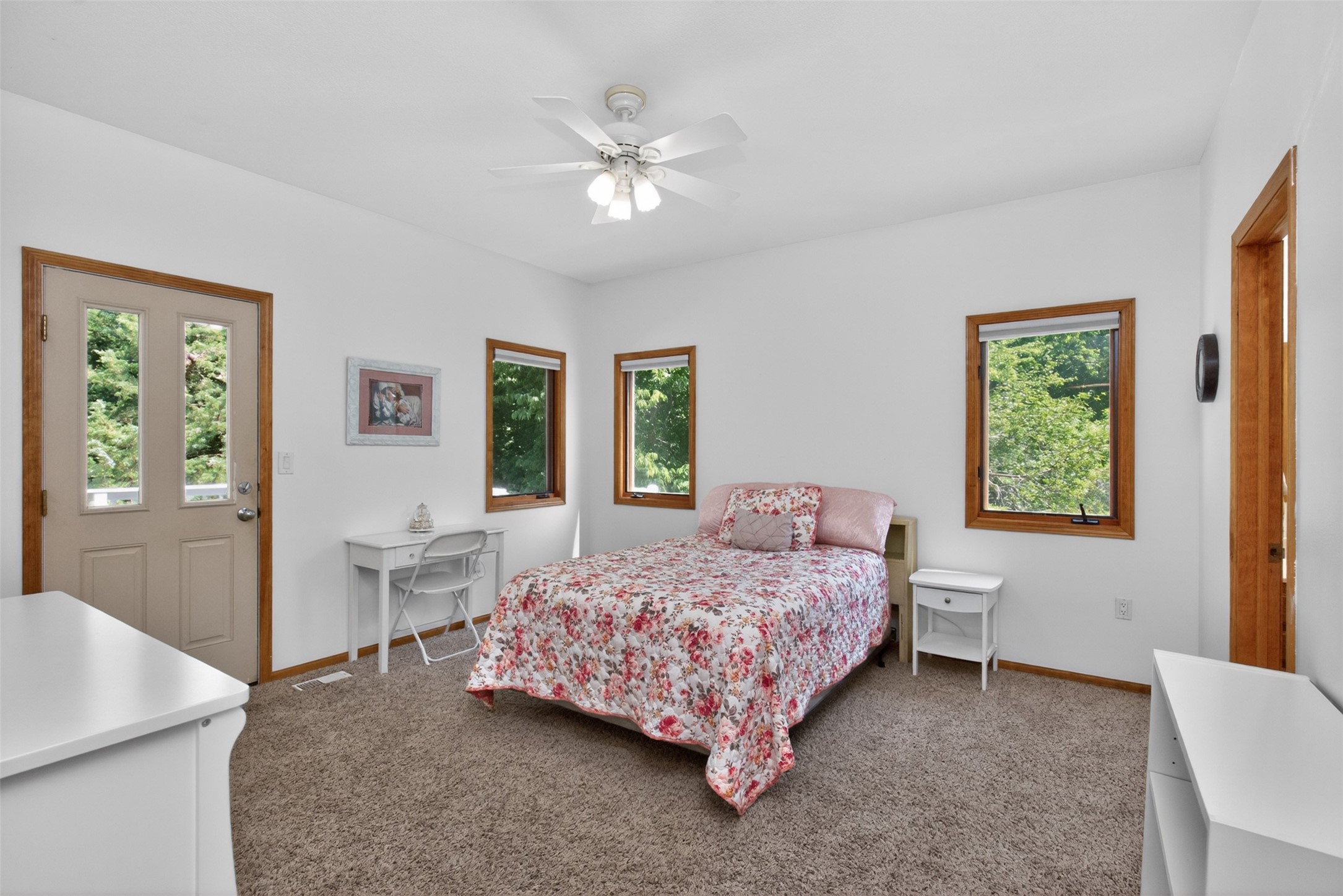 6910 Panorama Drive Property Photo 20