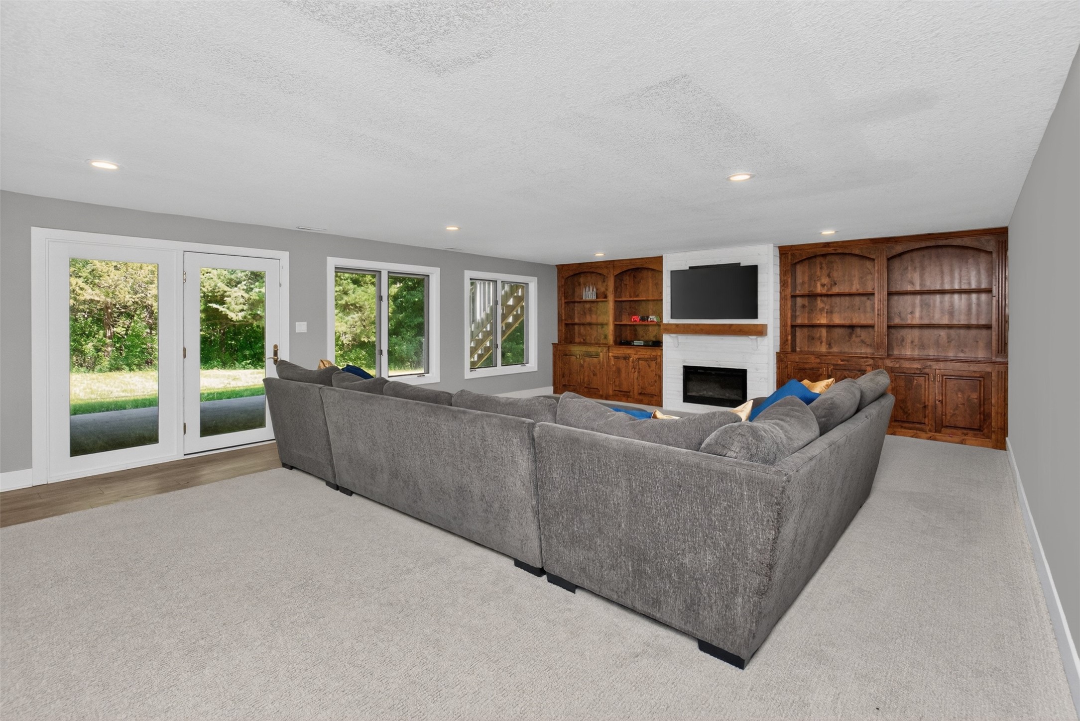 6910 Panorama Drive Property Photo 32