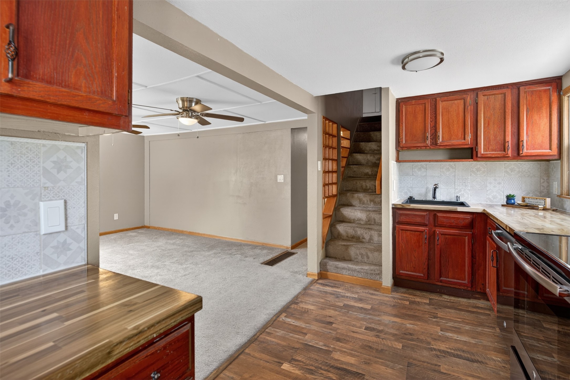 1133 Prairie Street Property Photo 7