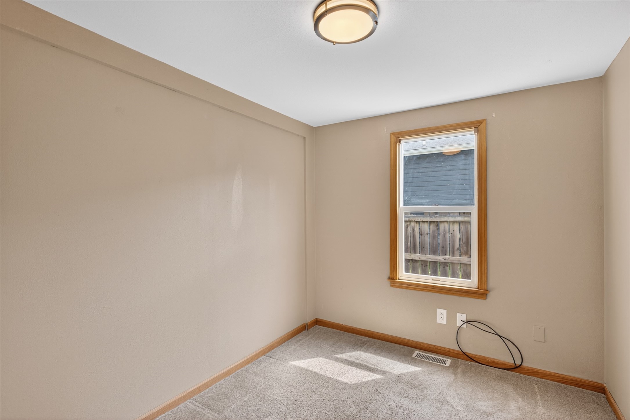 1133 Prairie Street Property Photo 9