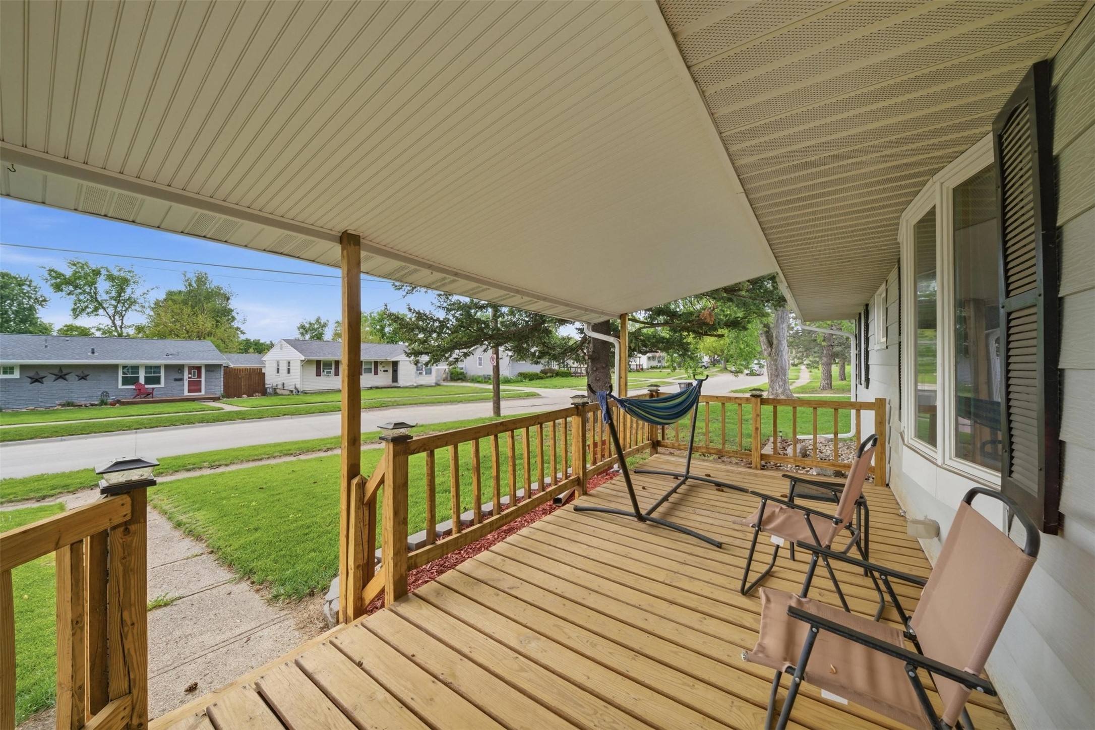 2601 E 40th Street Property Photo 1