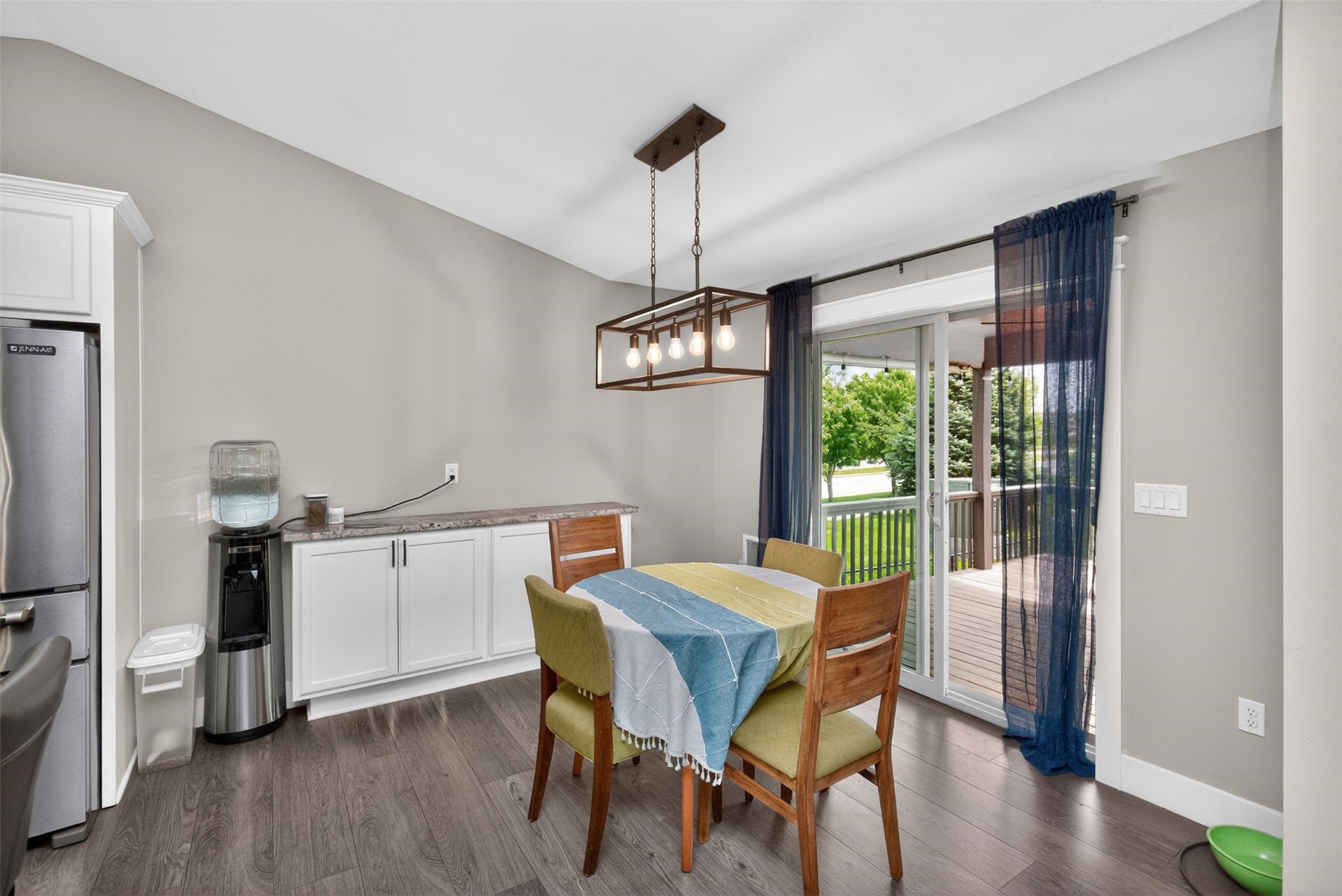 1601 Reinhart Drive Nw Property Photo 8