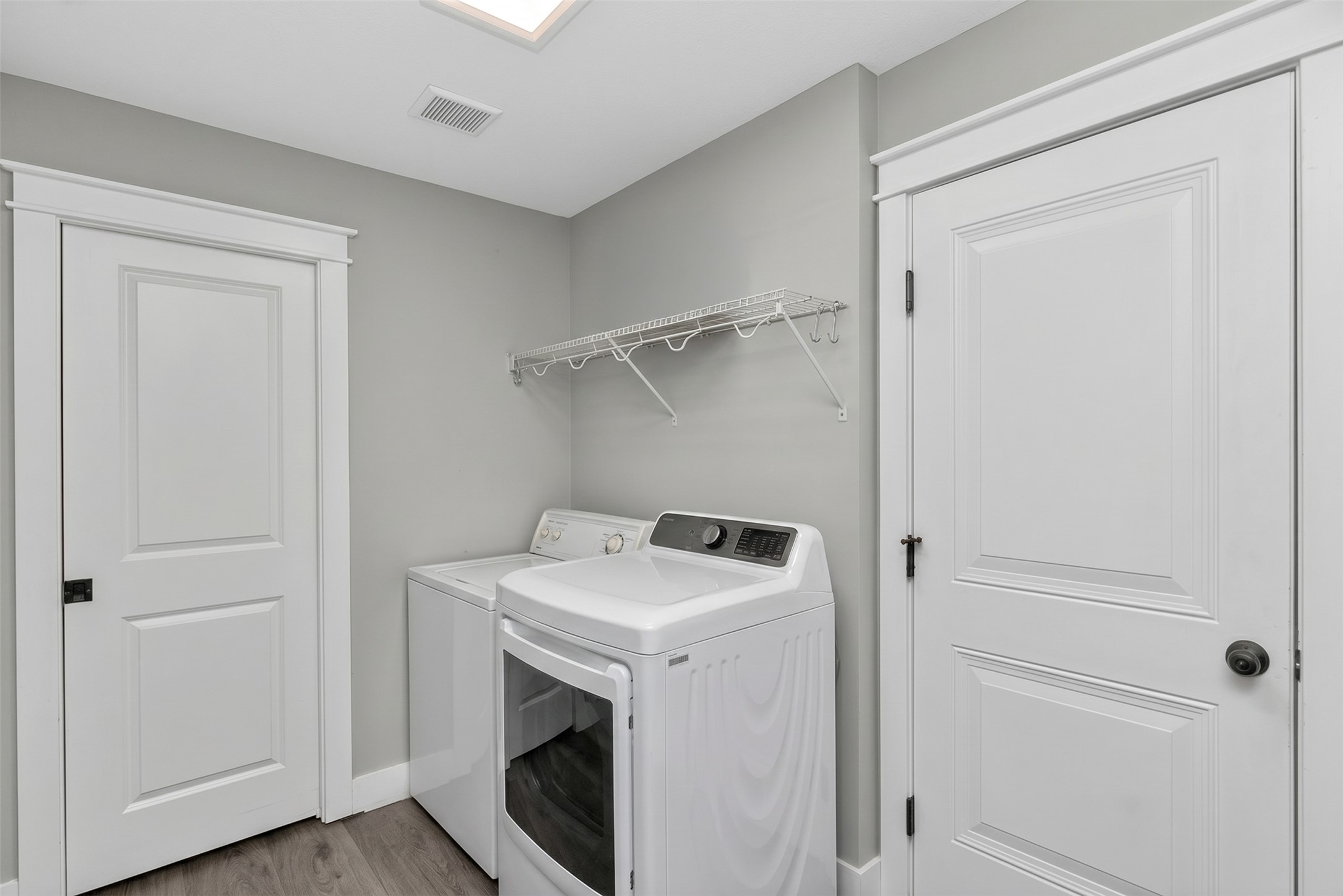 1601 Reinhart Drive Nw Property Photo 14
