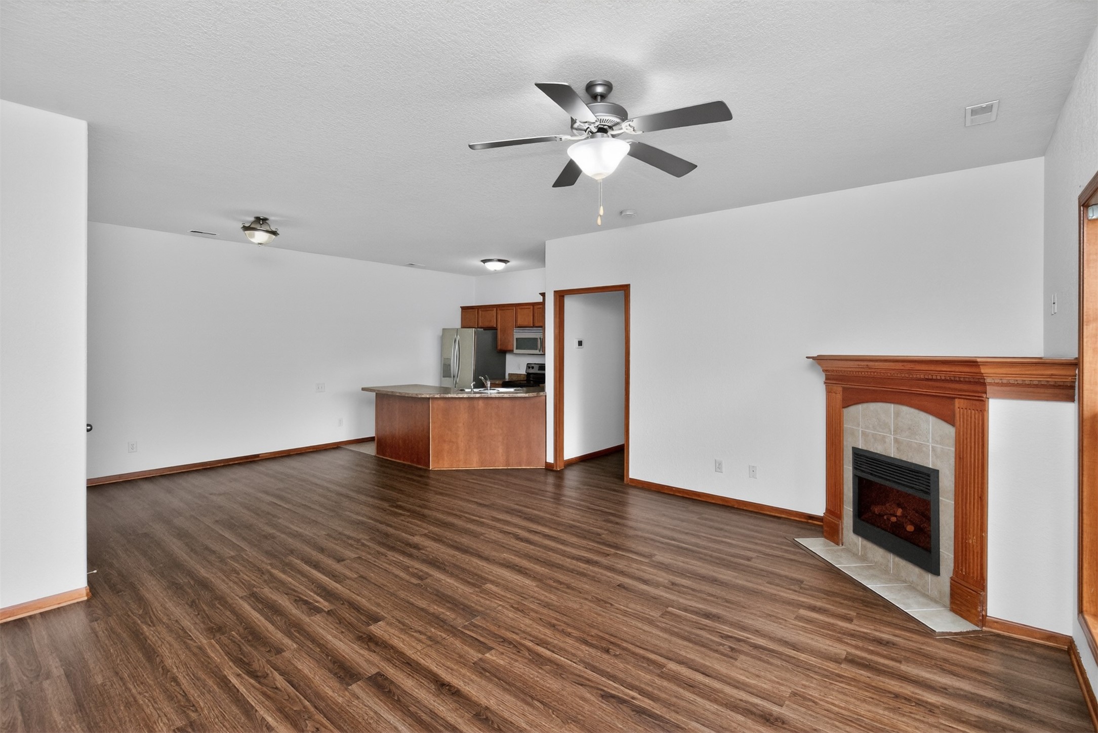 2406 Ne Oak Drive 3 Property Photo 8