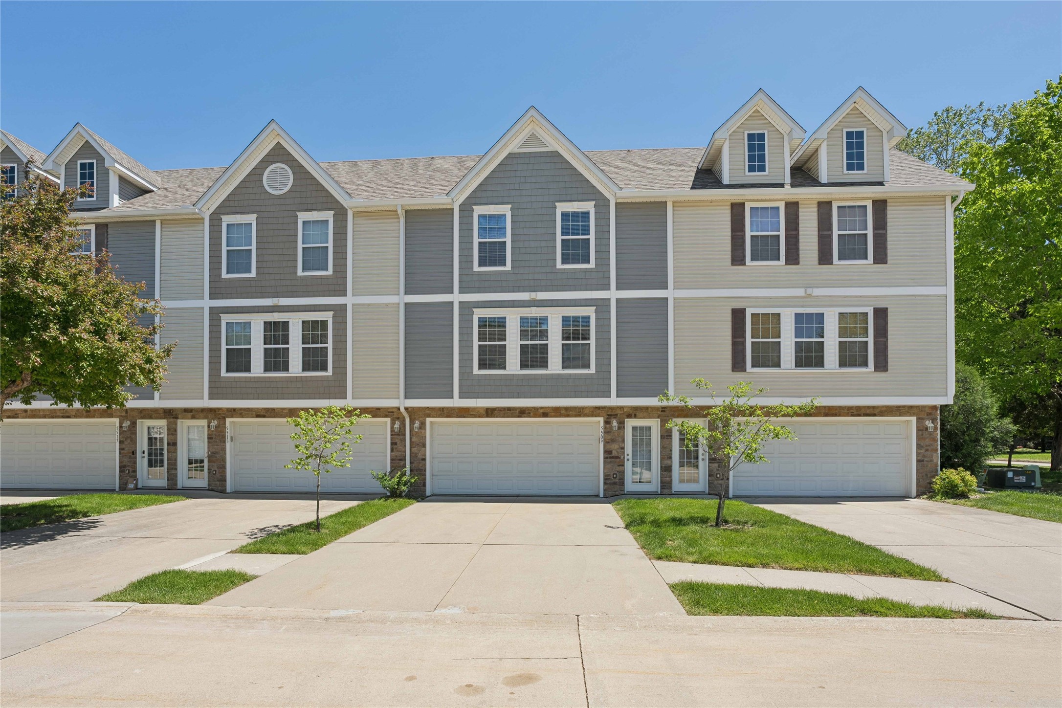 5509 Jordan Court Property Photo 1