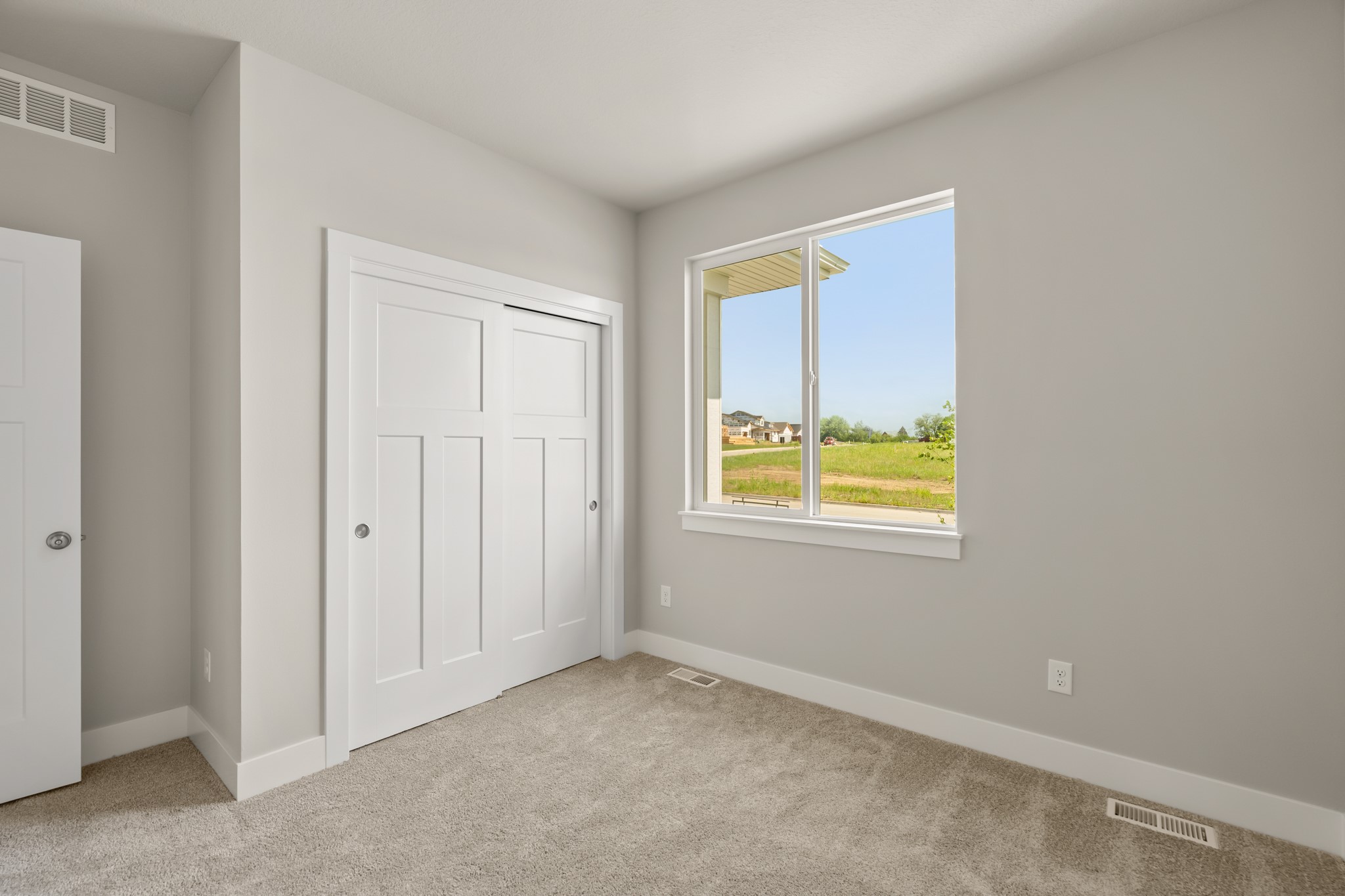 3269 Marigold Circle Property Photo 5