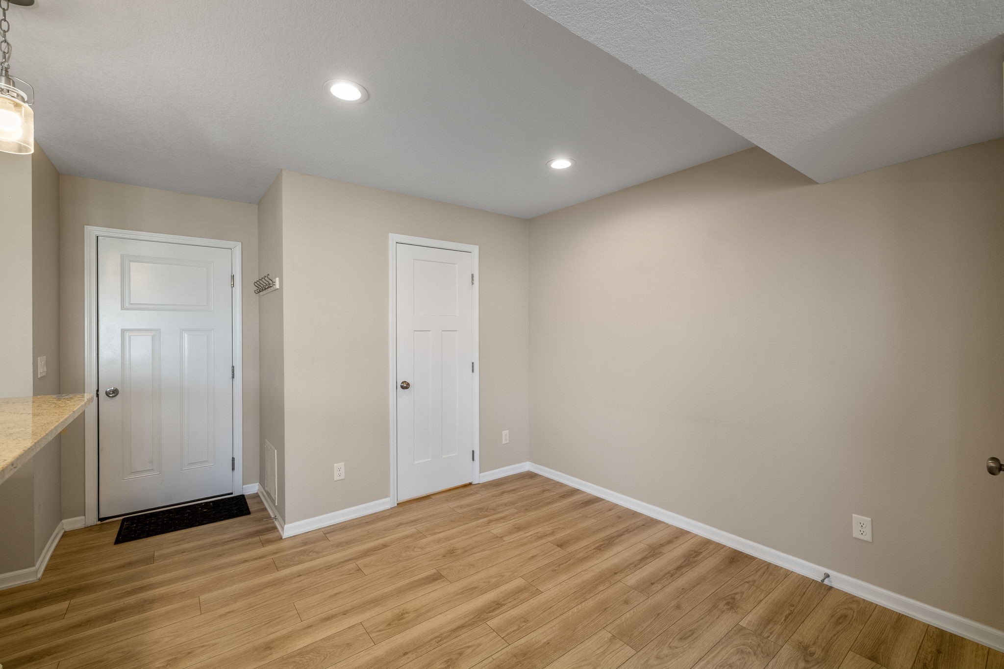 1026 Ne 57th Lane Property Photo 11