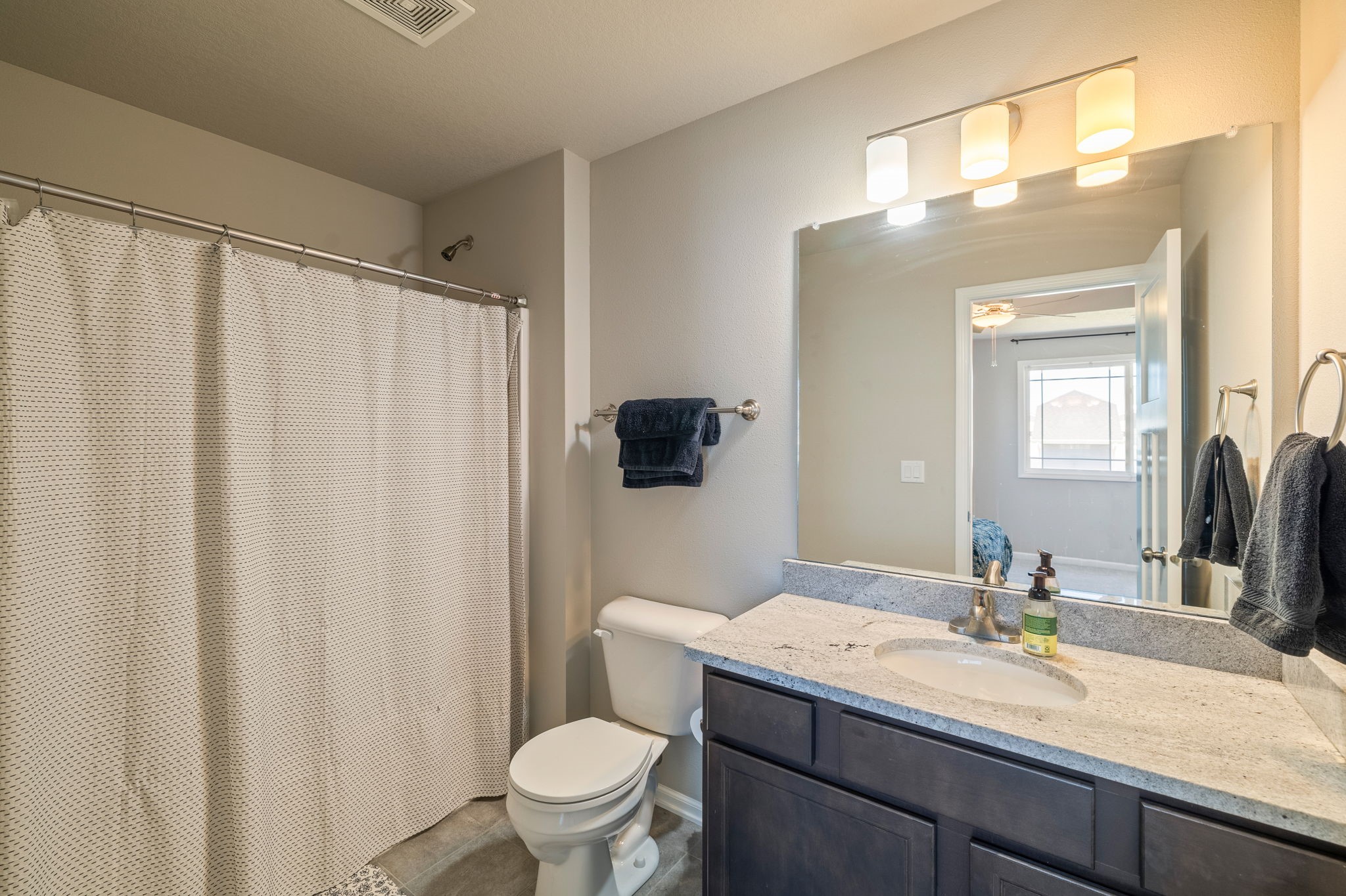 1026 Ne 57th Lane Property Photo 18