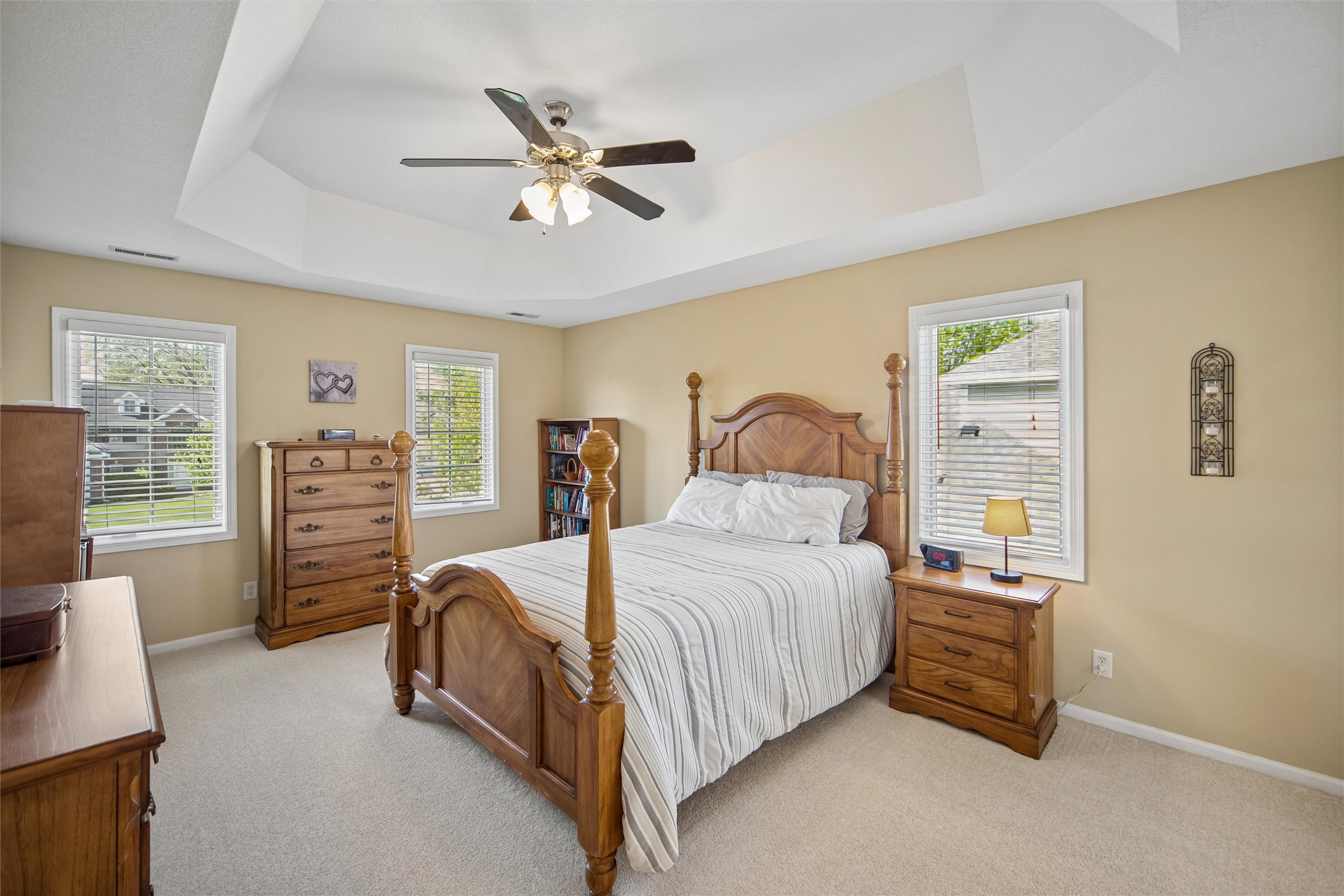 835 Se Westwoods Drive Property Photo 24