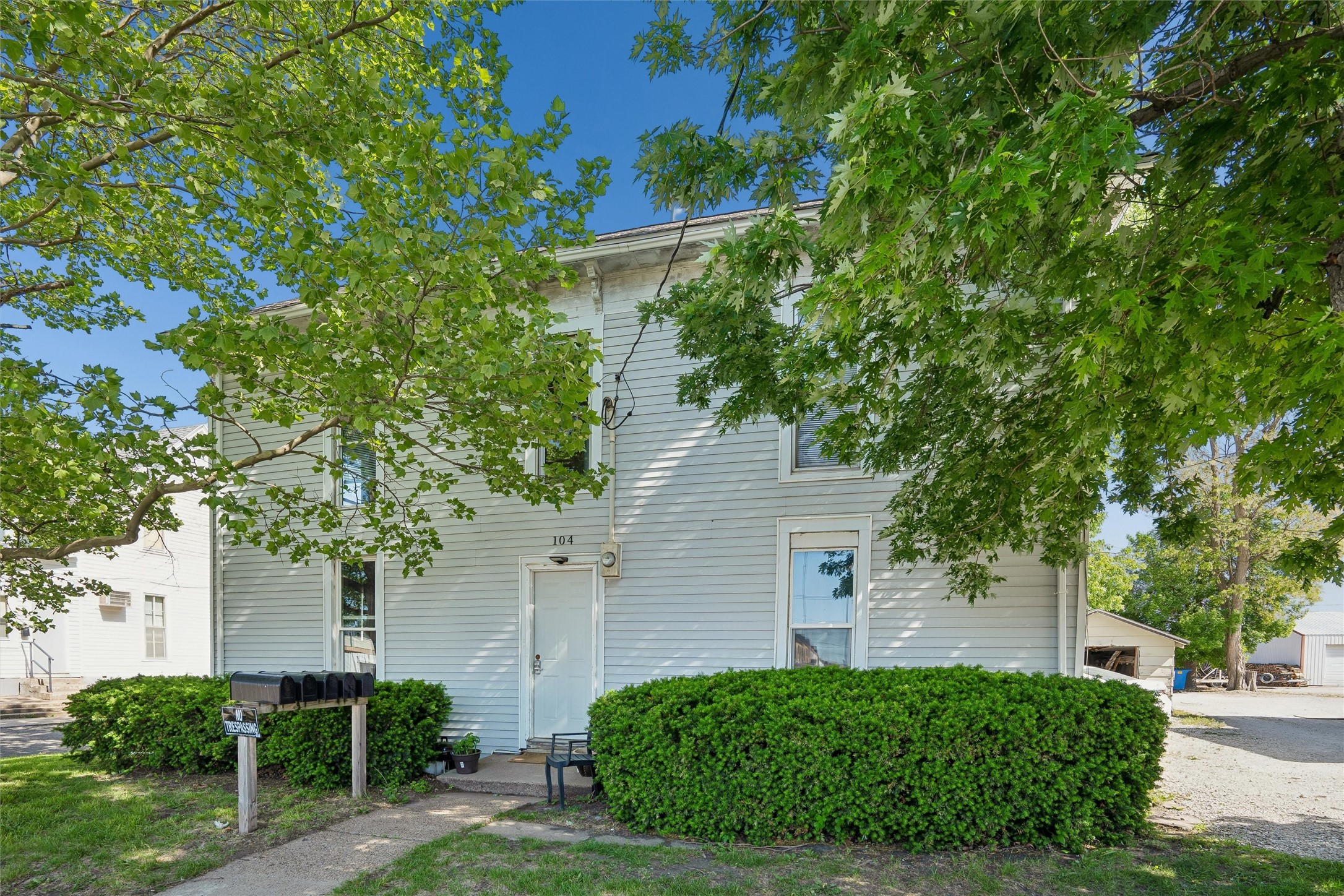 104 E Boston Avenue Property Photo 1