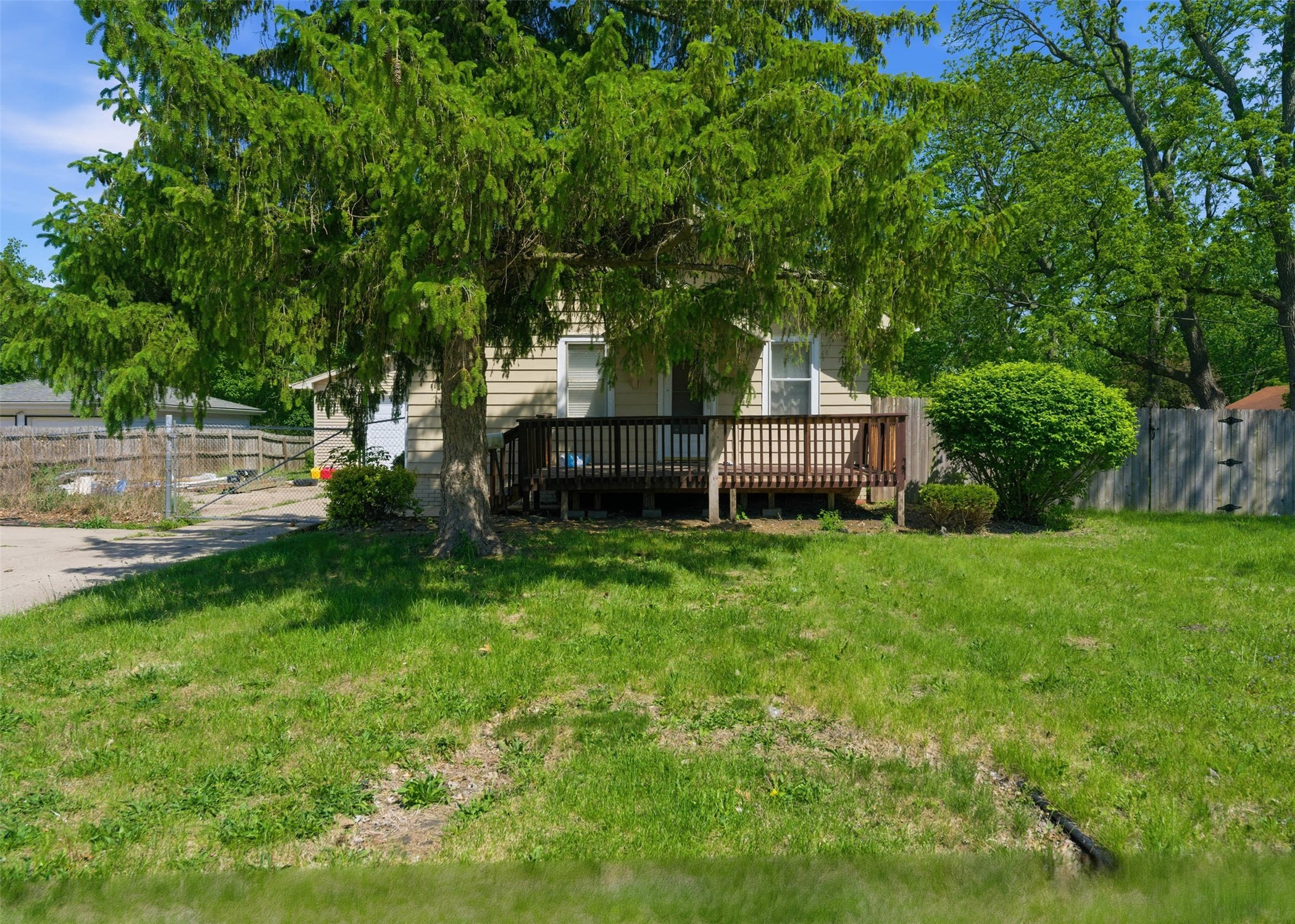 3401 E 29th Street Property Photo 1
