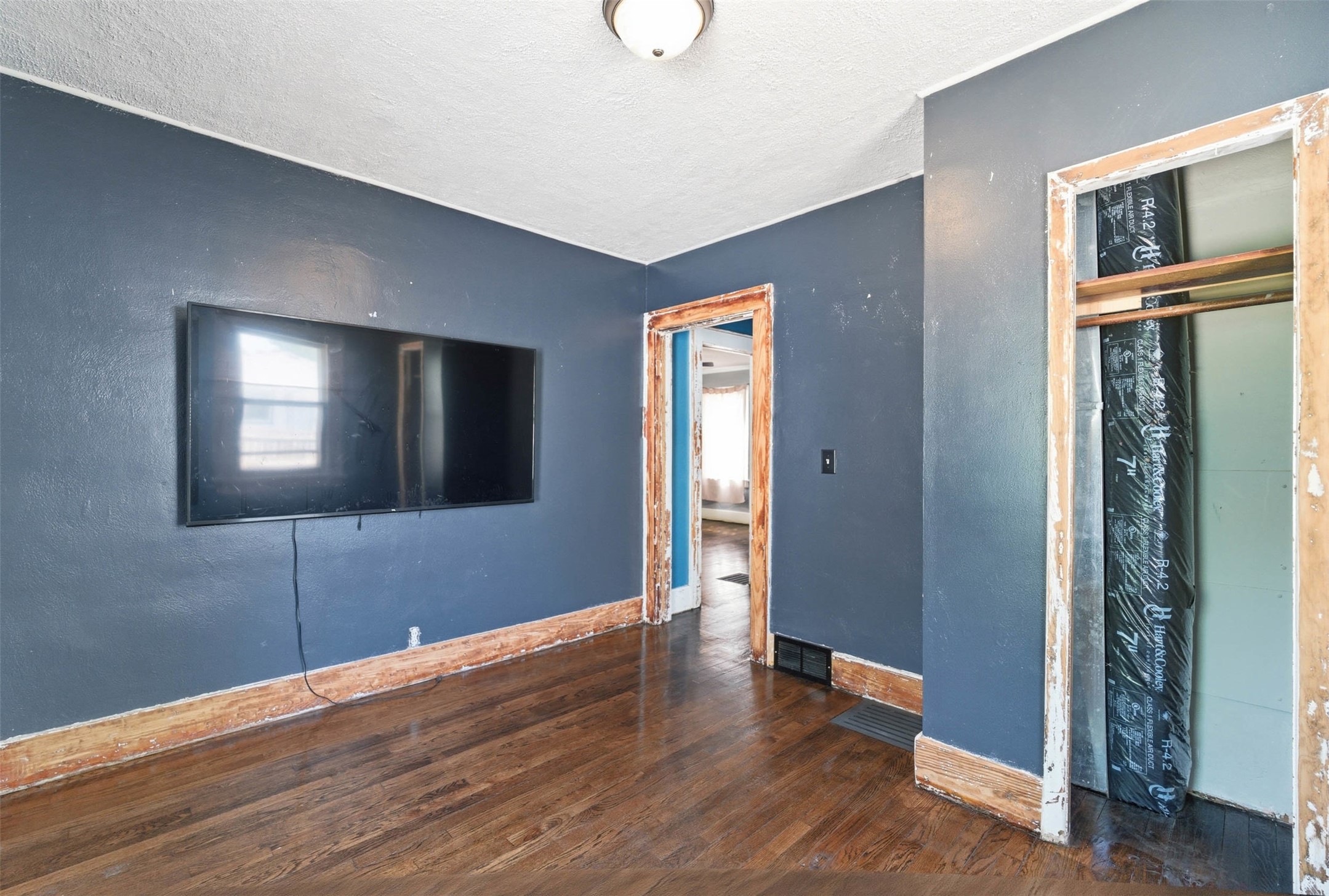 3401 E 29th Street Property Photo 19