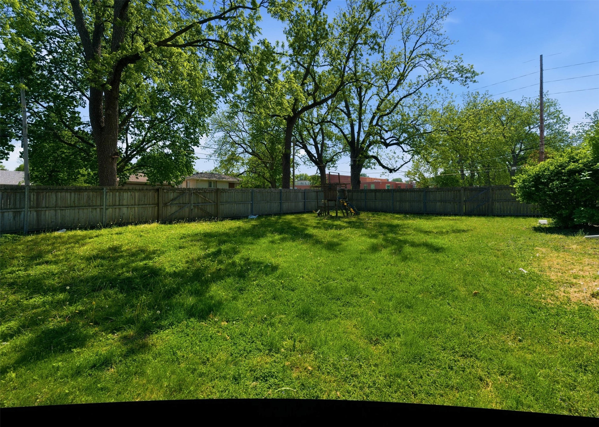 3401 E 29th Street Property Photo 23
