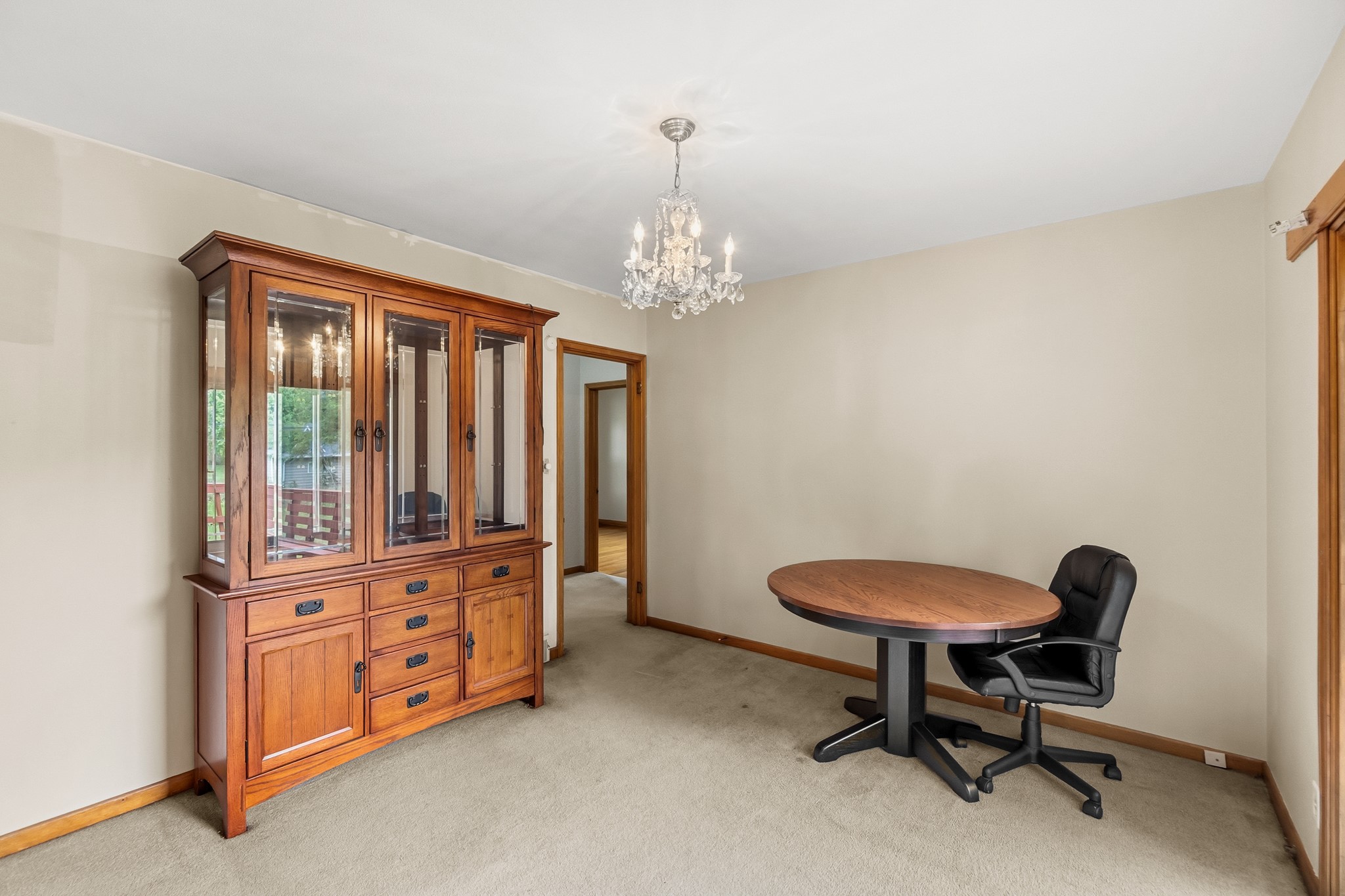 1725 Grand Avenue Property Photo 15