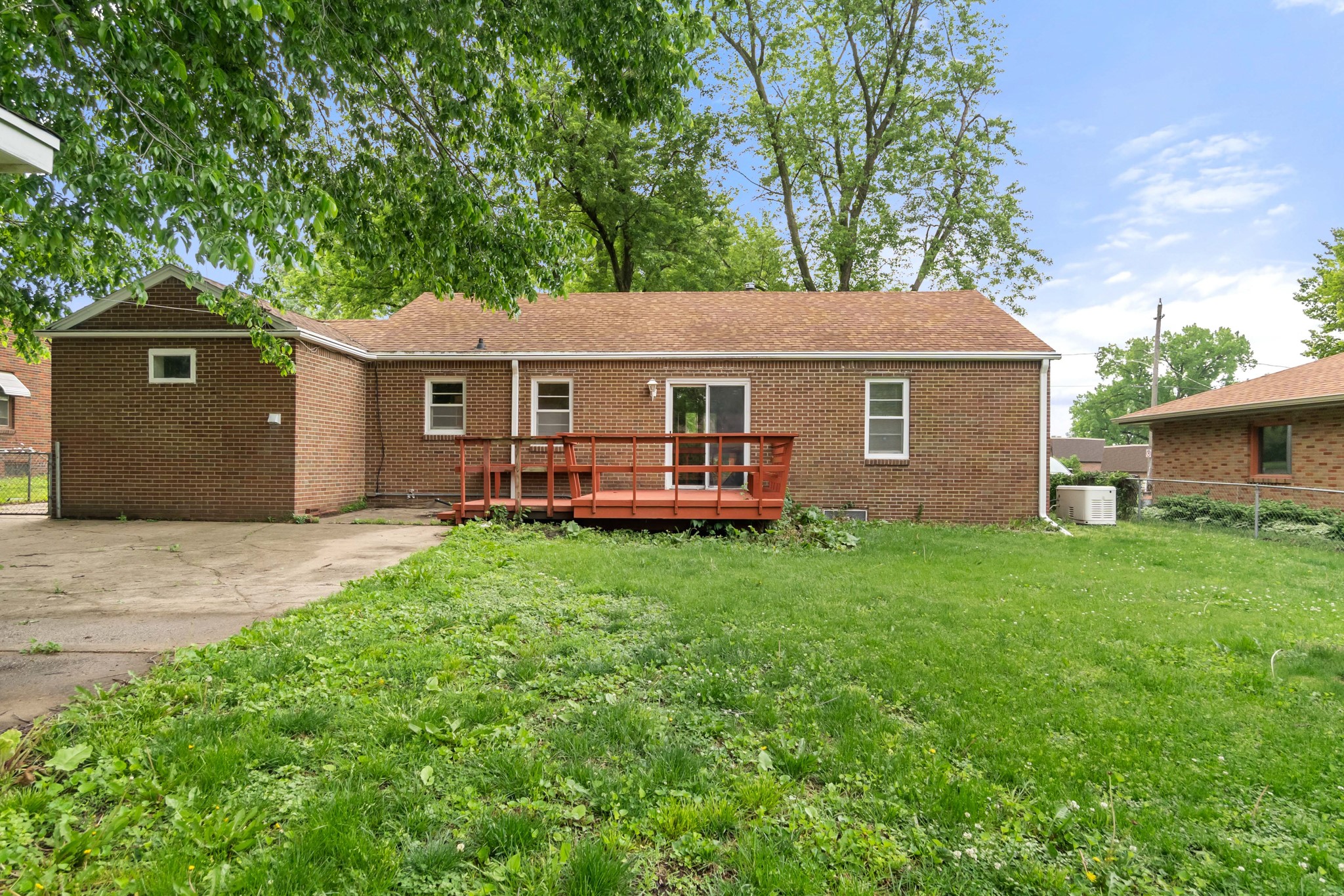 1725 Grand Avenue Property Photo 28