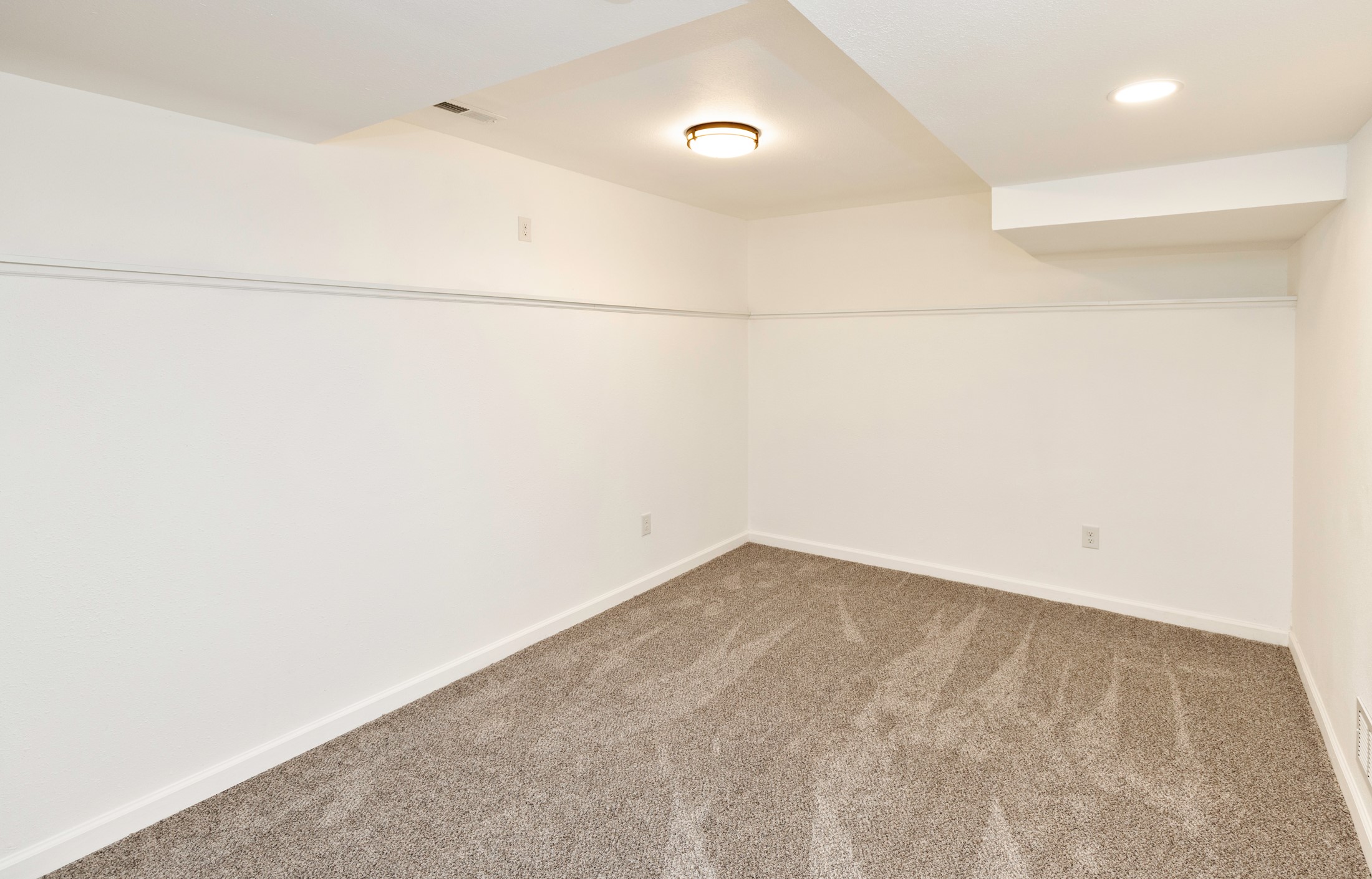 3120 Amherst Street Property Photo 26