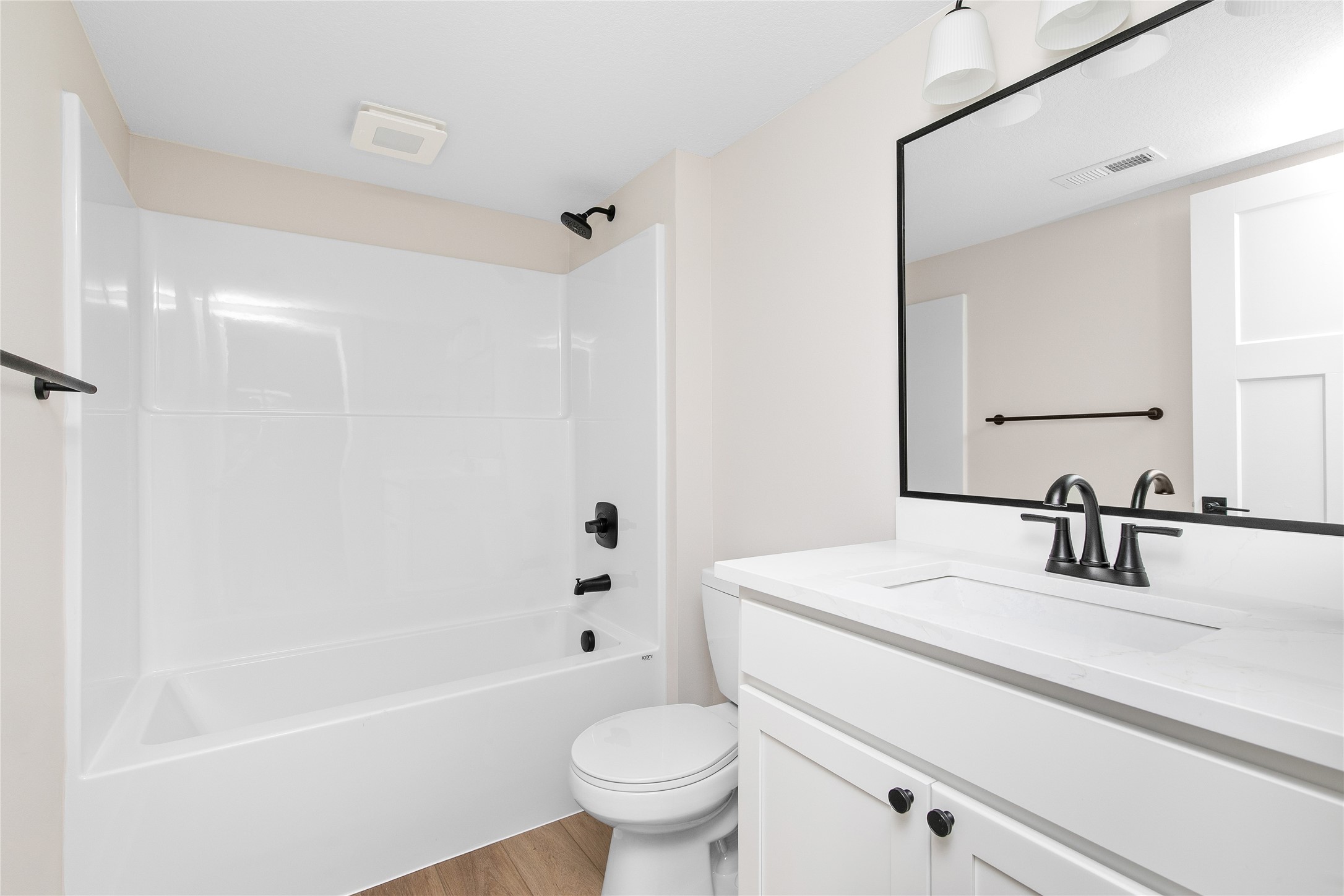 17526 Northview Drive Property Photo 26