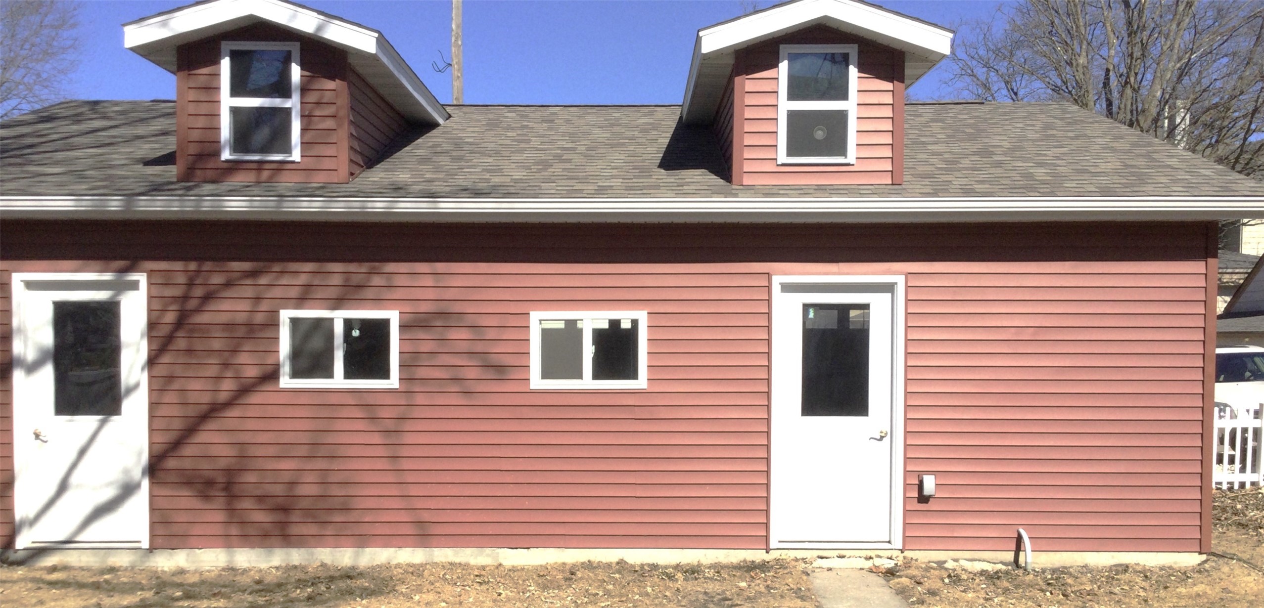 511 W Washington Street Property Photo 5