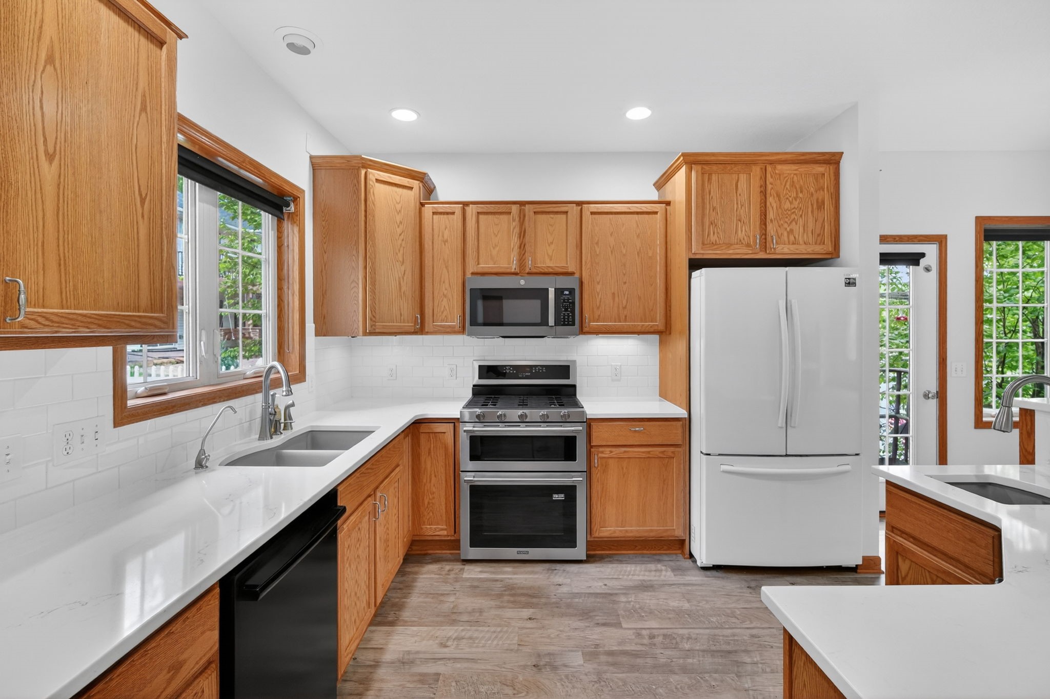 6380 Panorama Drive Property Photo 4