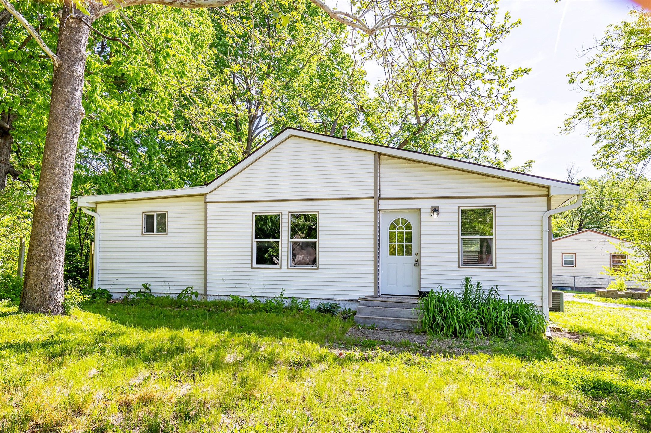 3600 Dubuque Avenue Property Photo 1
