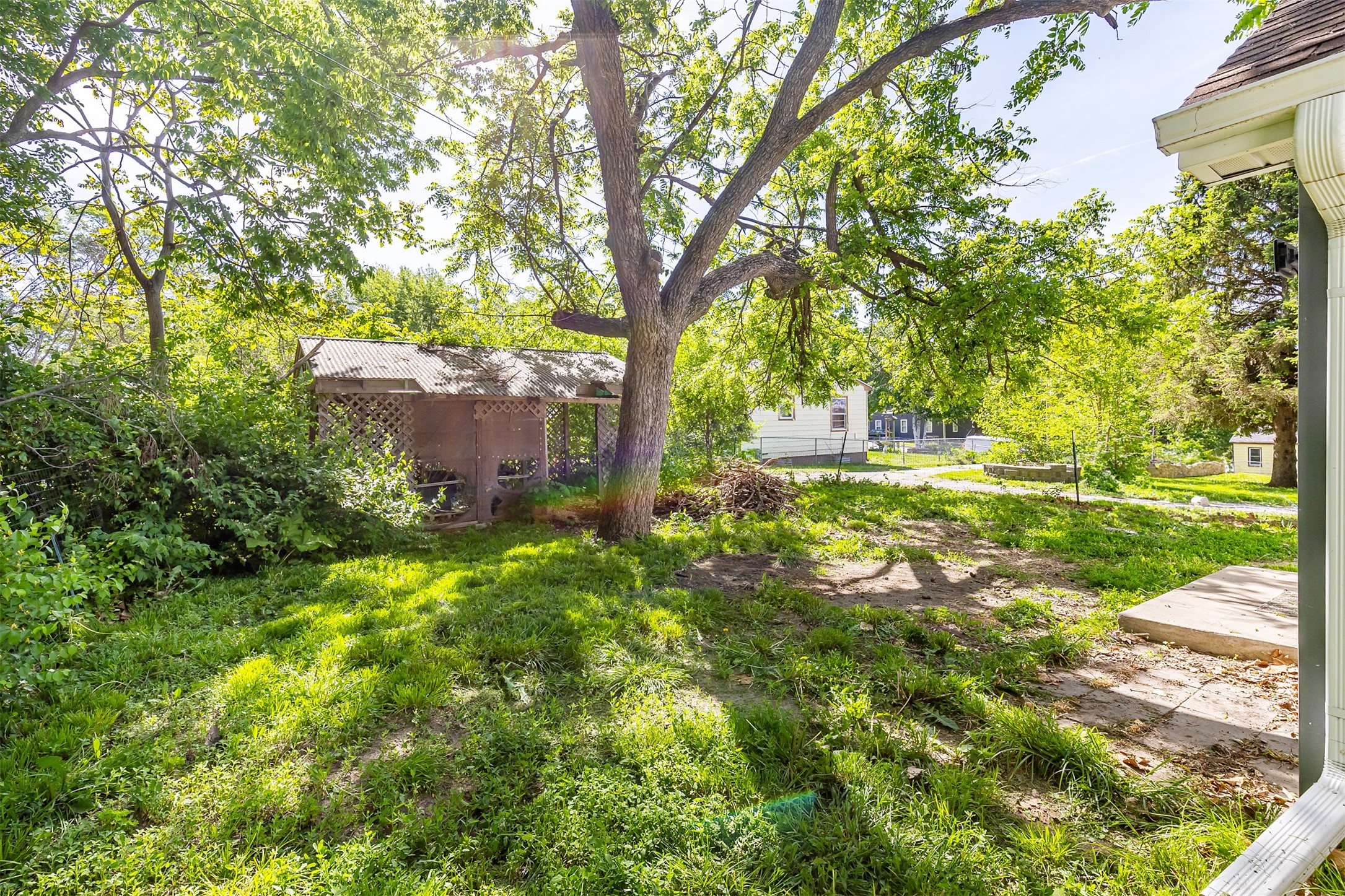 3600 Dubuque Avenue Property Photo 5