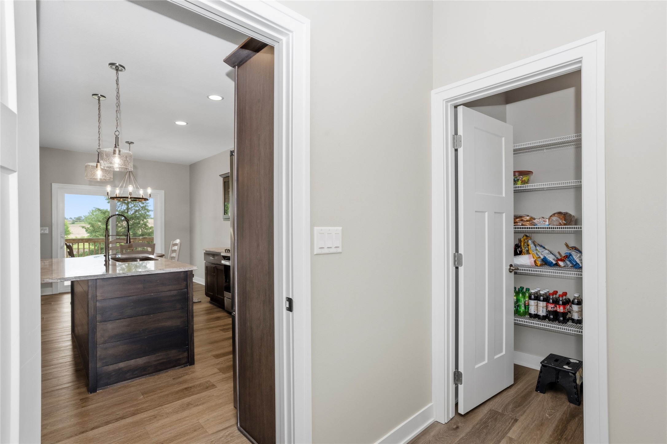 10922 Westport Drive Property Photo 11
