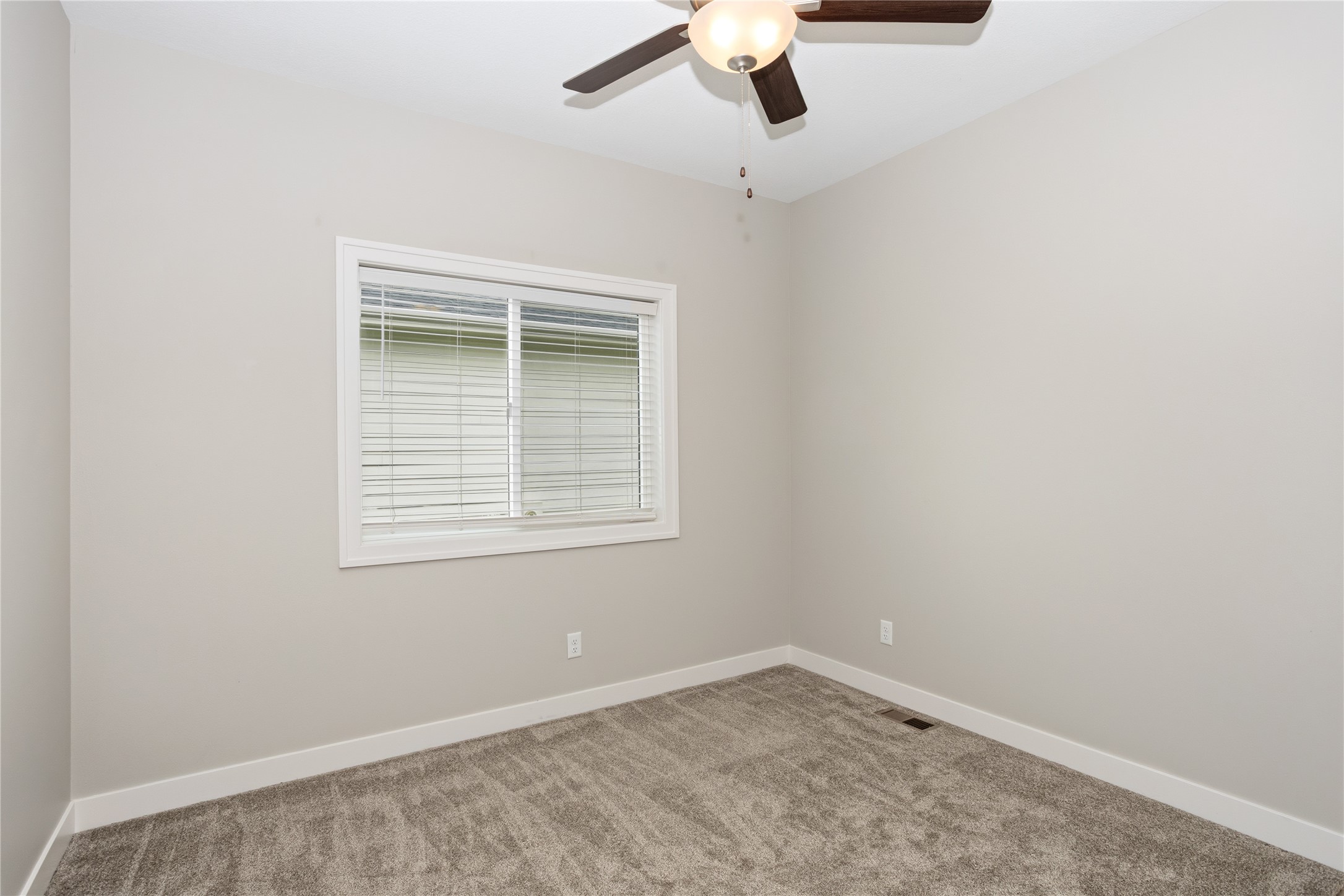 10922 Westport Drive Property Photo 29