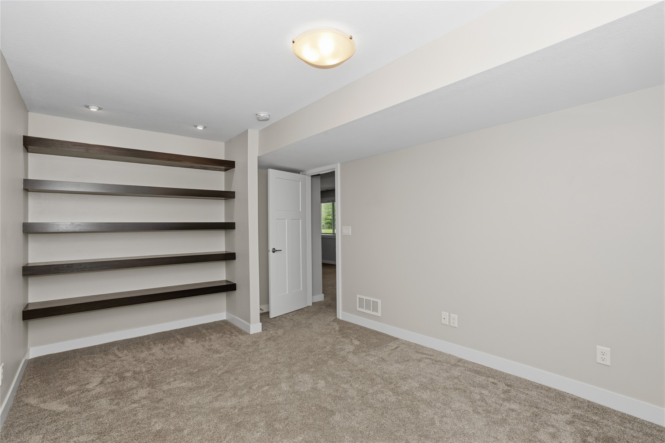 10922 Westport Drive Property Photo 30