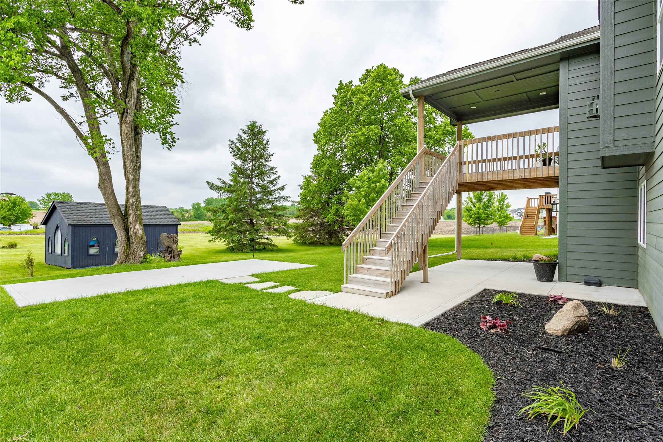 10922 Westport Drive Property Photo 32
