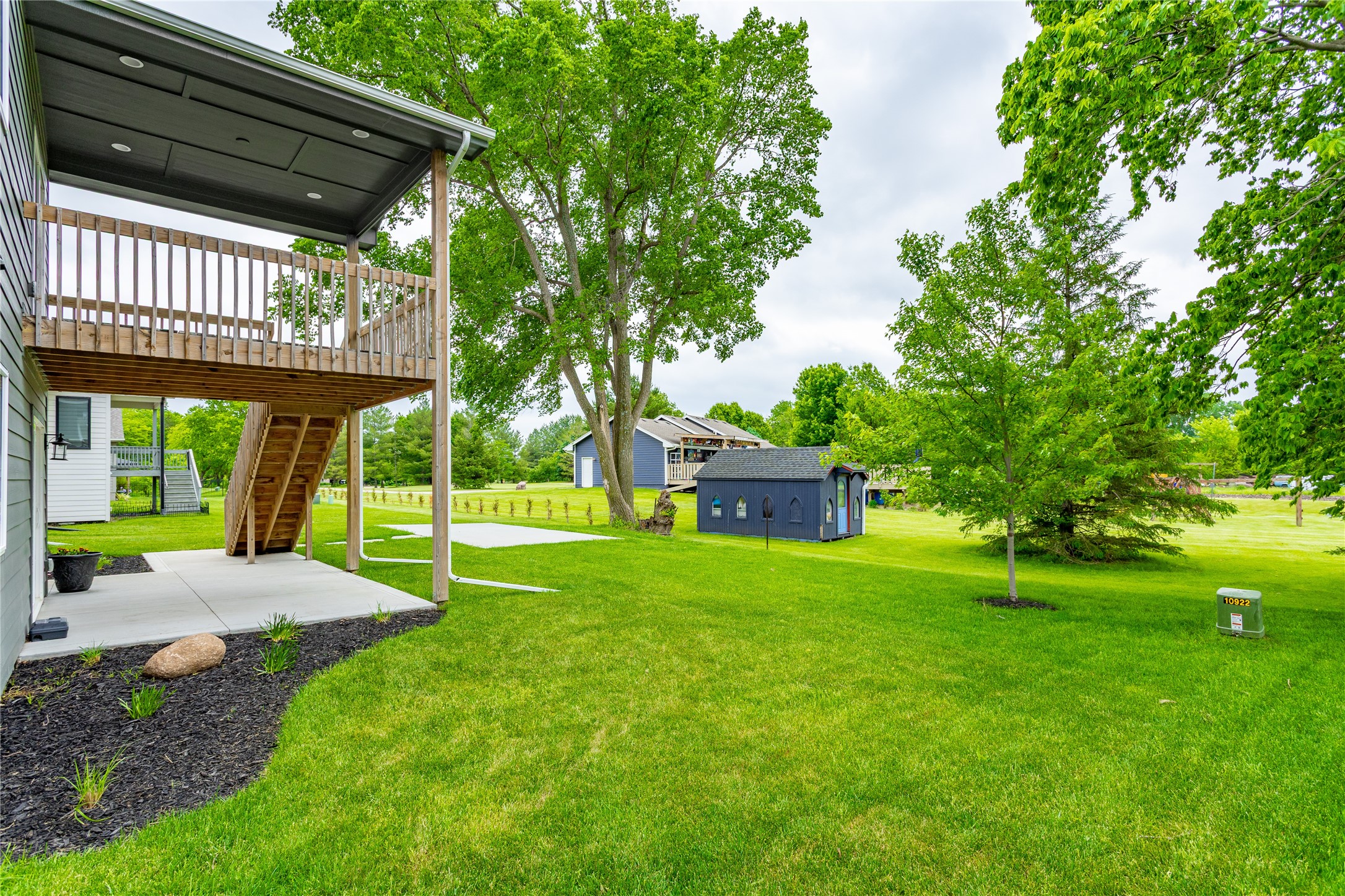 10922 Westport Drive Property Photo 35