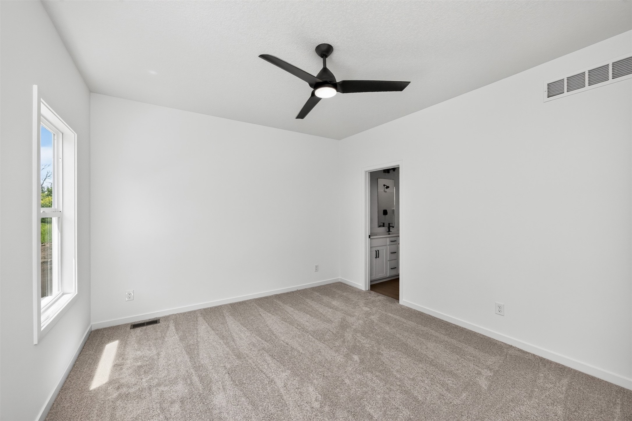 1052 Nw Macarthur Lane Property Photo 25