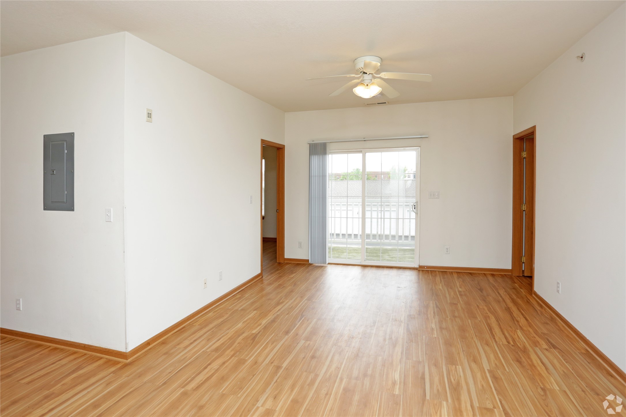 1209 Mayfield Drive Property Photo 7