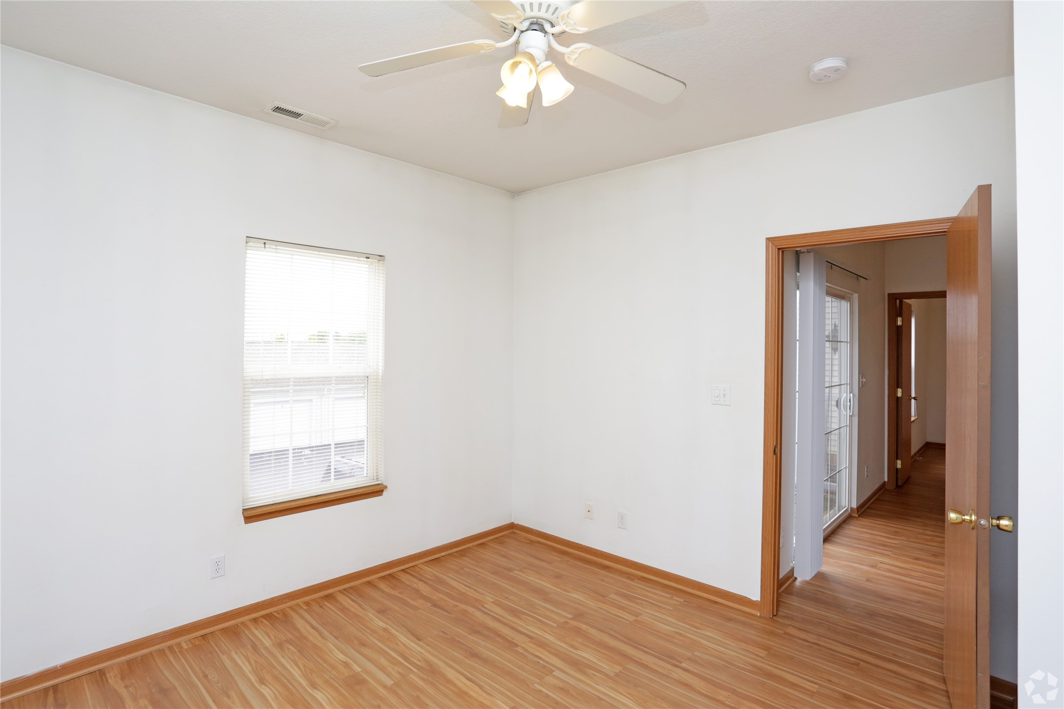 1209 Mayfield Drive Property Photo 9