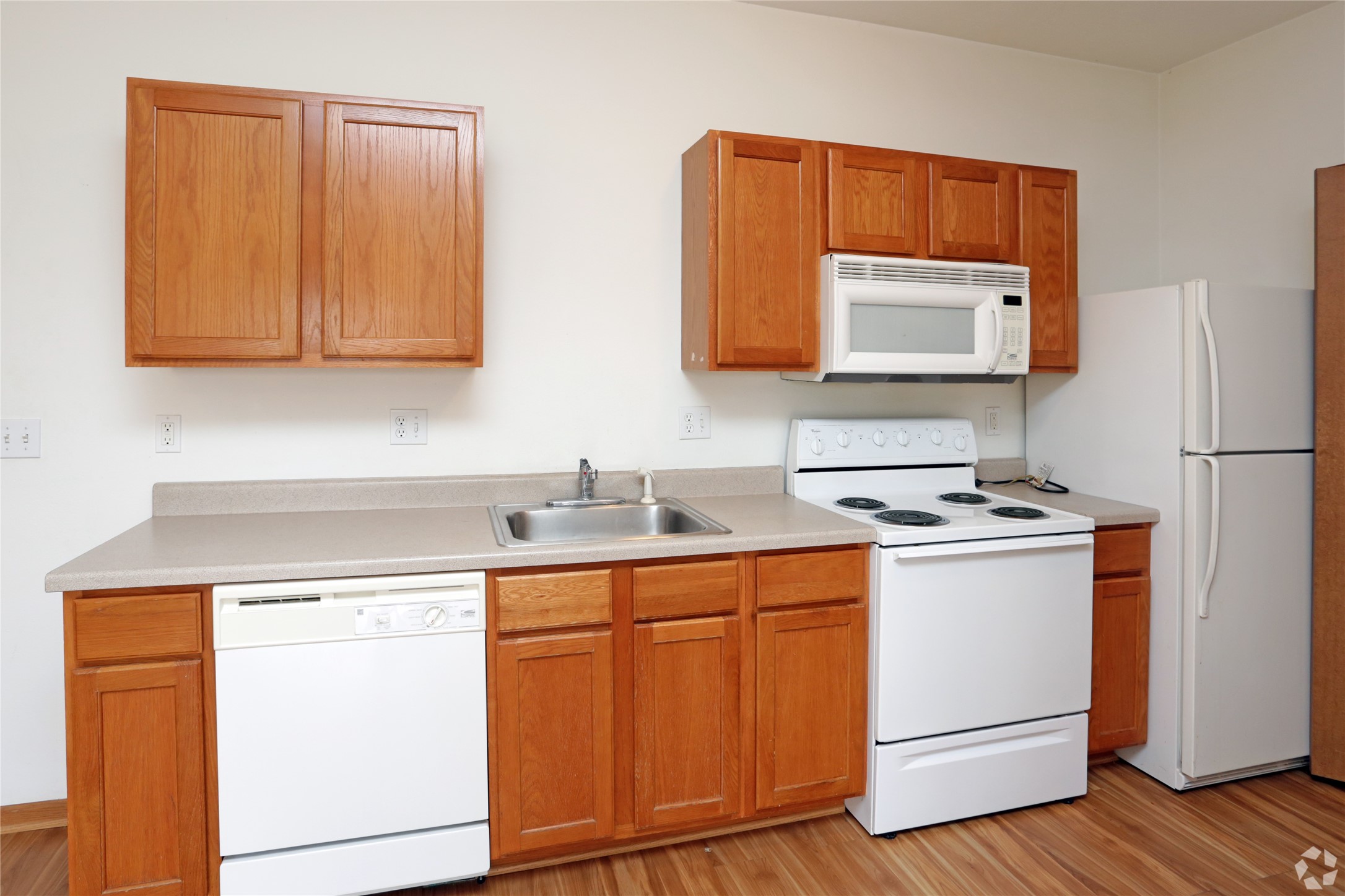 1209 Mayfield Drive Property Photo 10