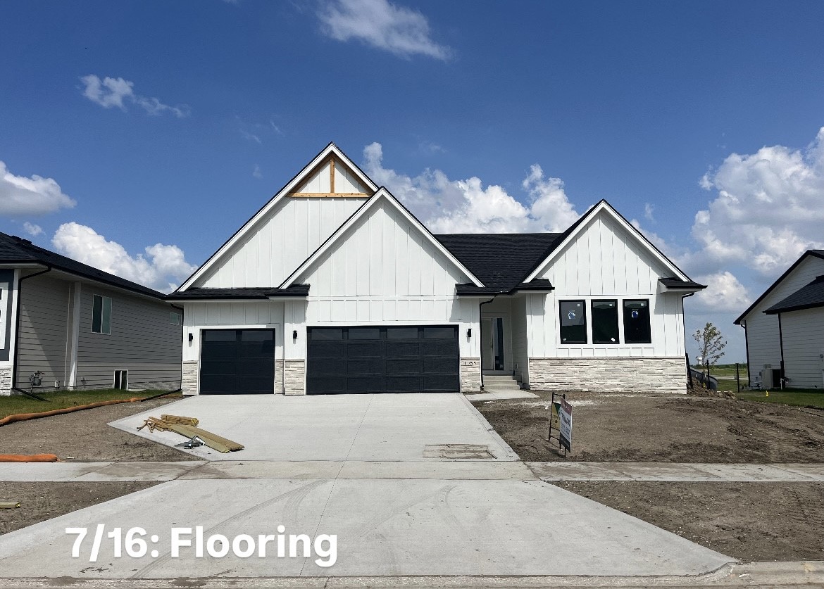 1055 Sw Cattail Road Property Photo 3