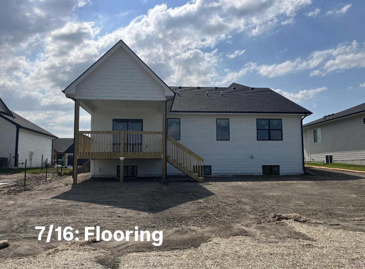1055 Sw Cattail Road Property Photo 4