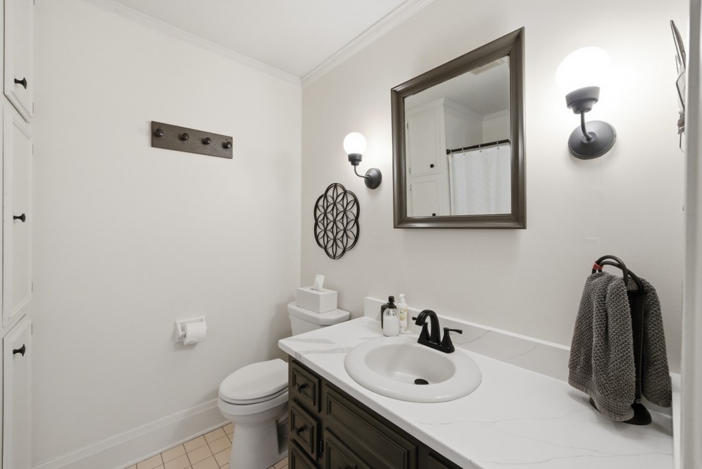 413 38th Place Property Photo 26